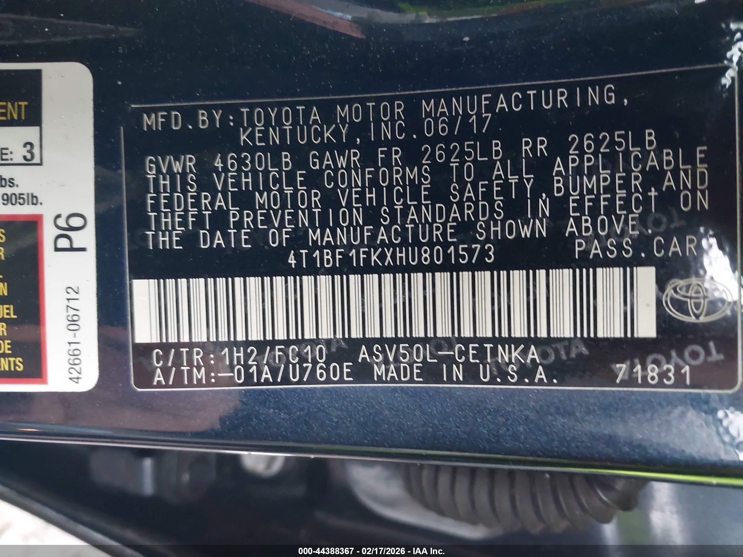 TOYOTA CAMRY image 9