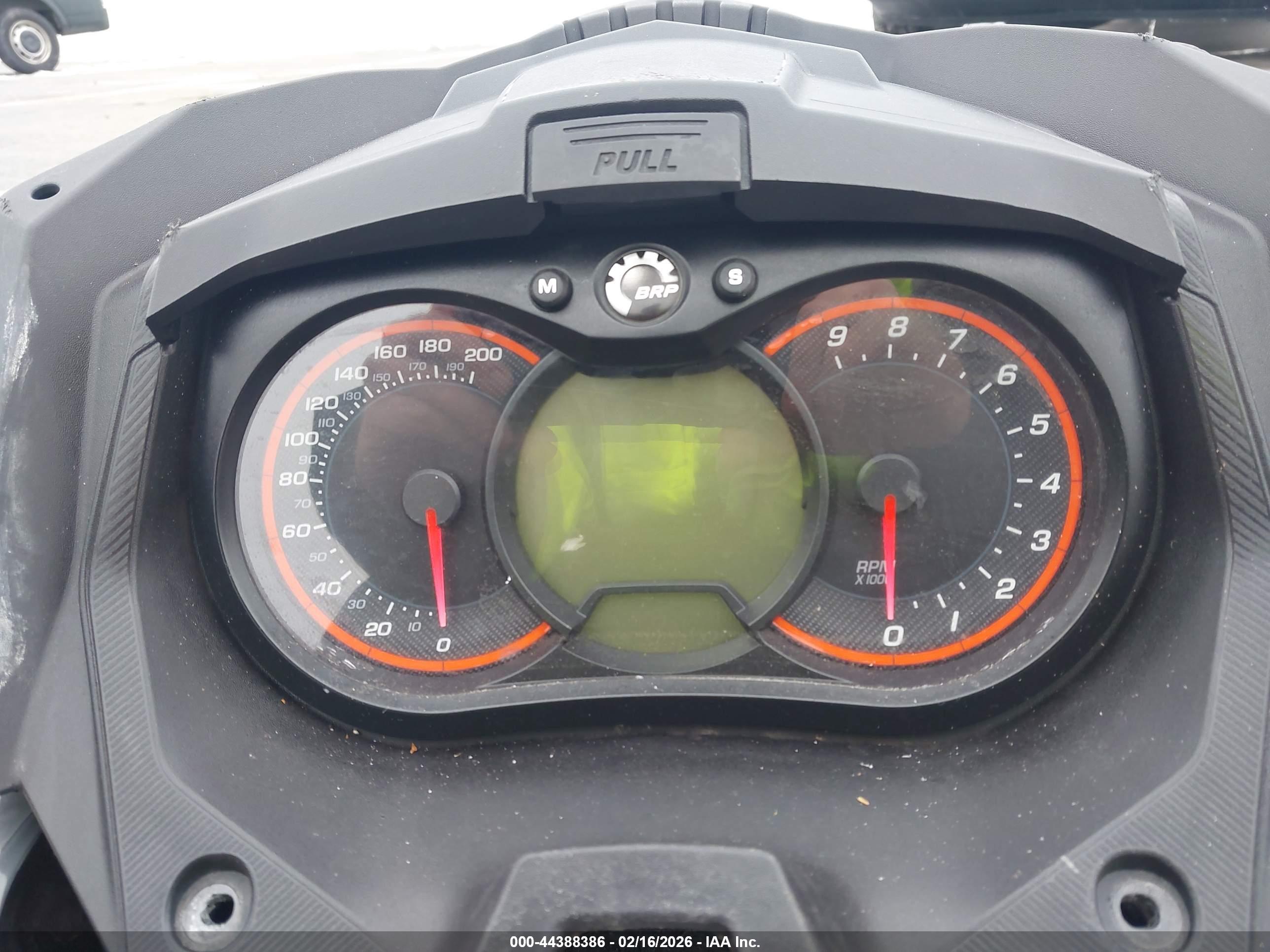 SKI DOO image 7