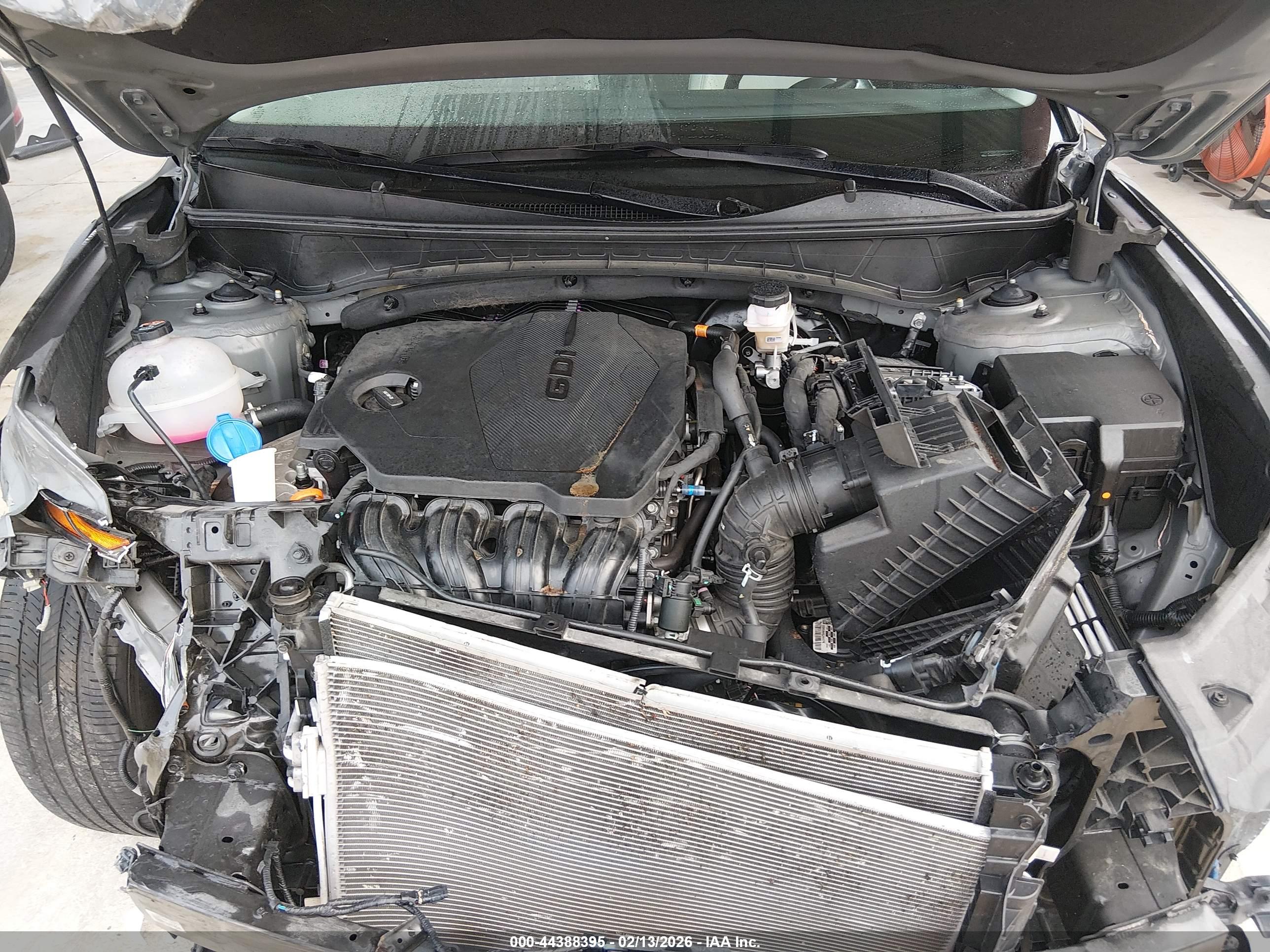 HYUNDAI TUCSON image 10