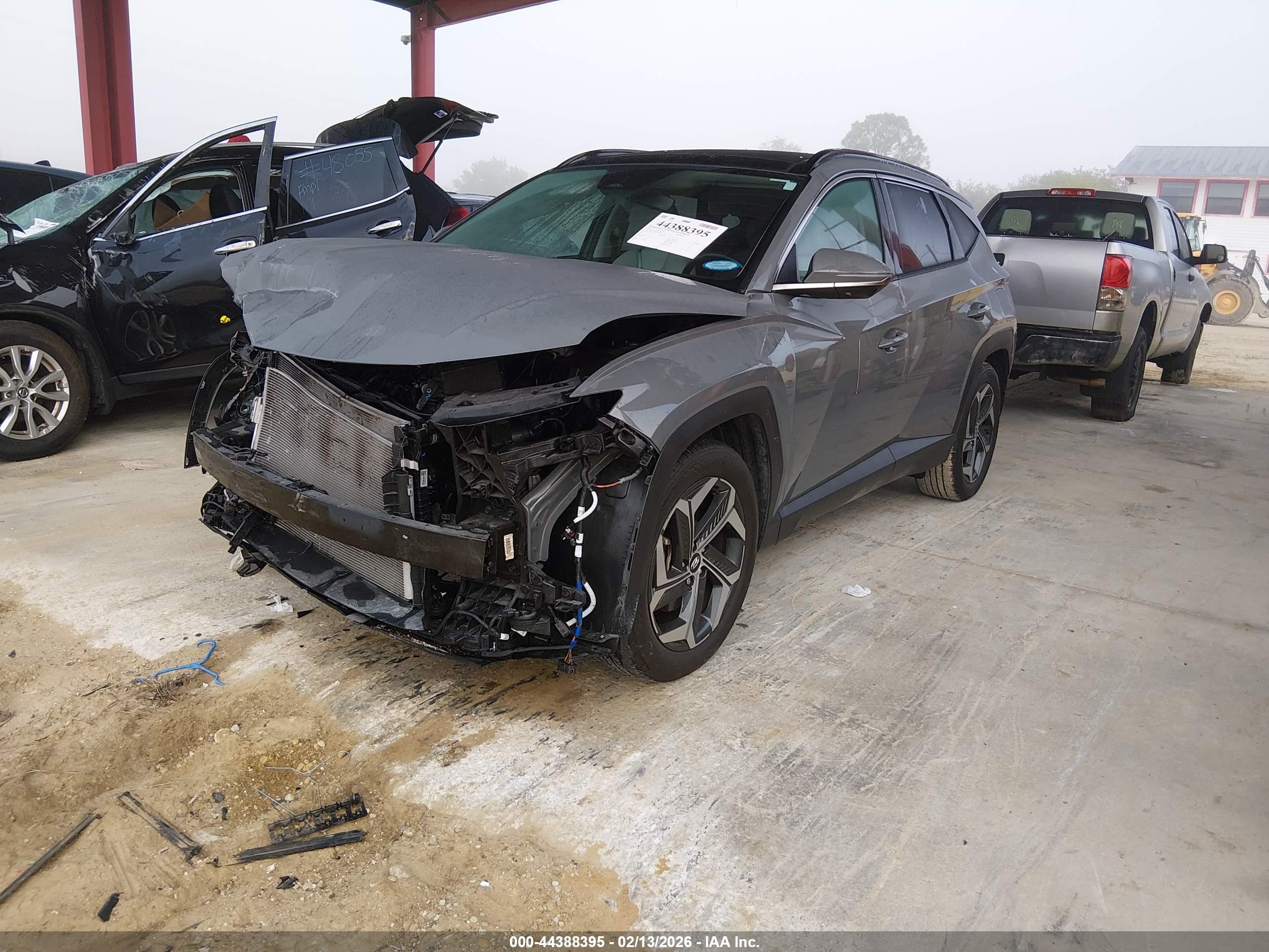 HYUNDAI TUCSON image 2
