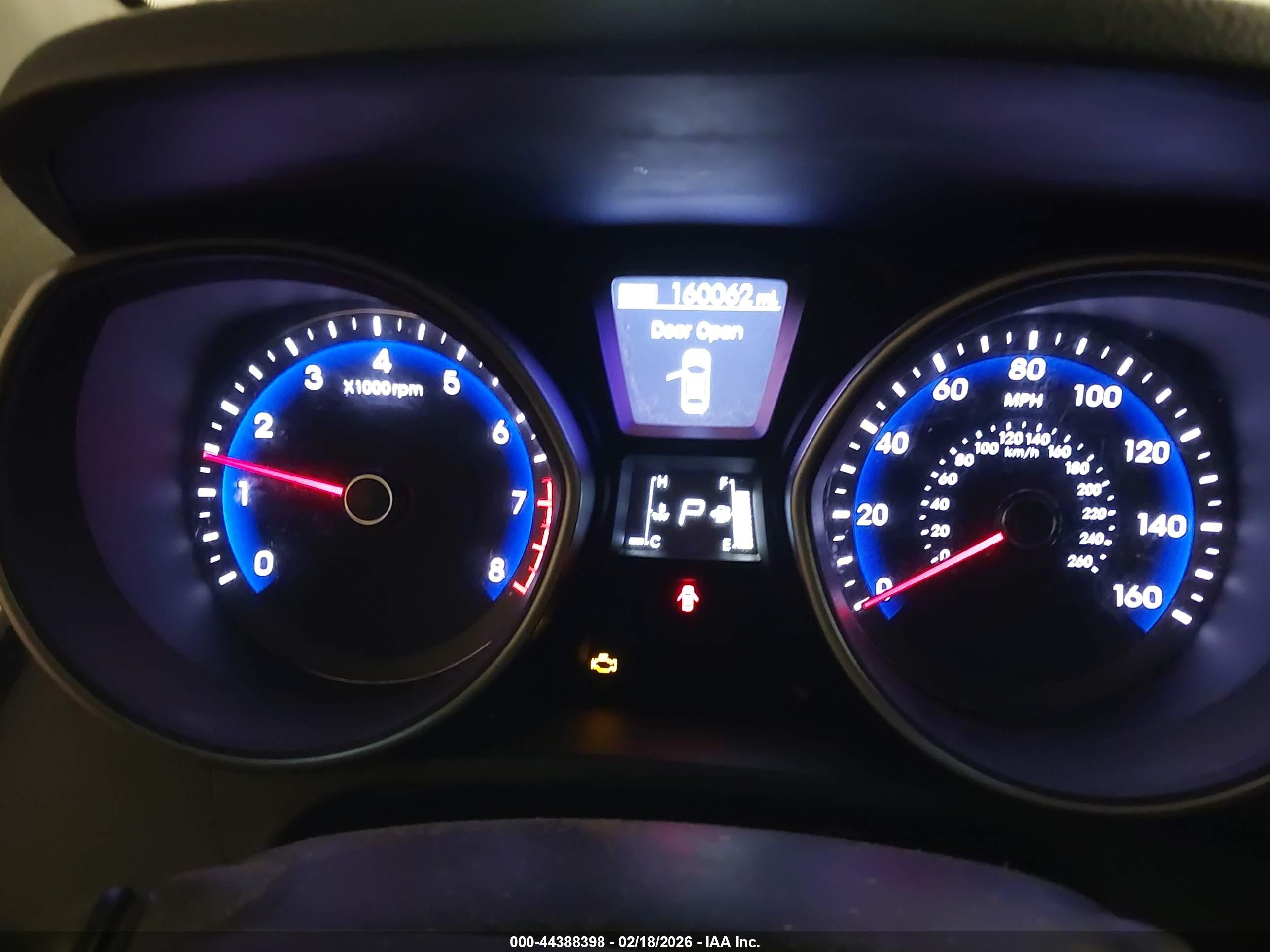 HYUNDAI ELANTRA image 7