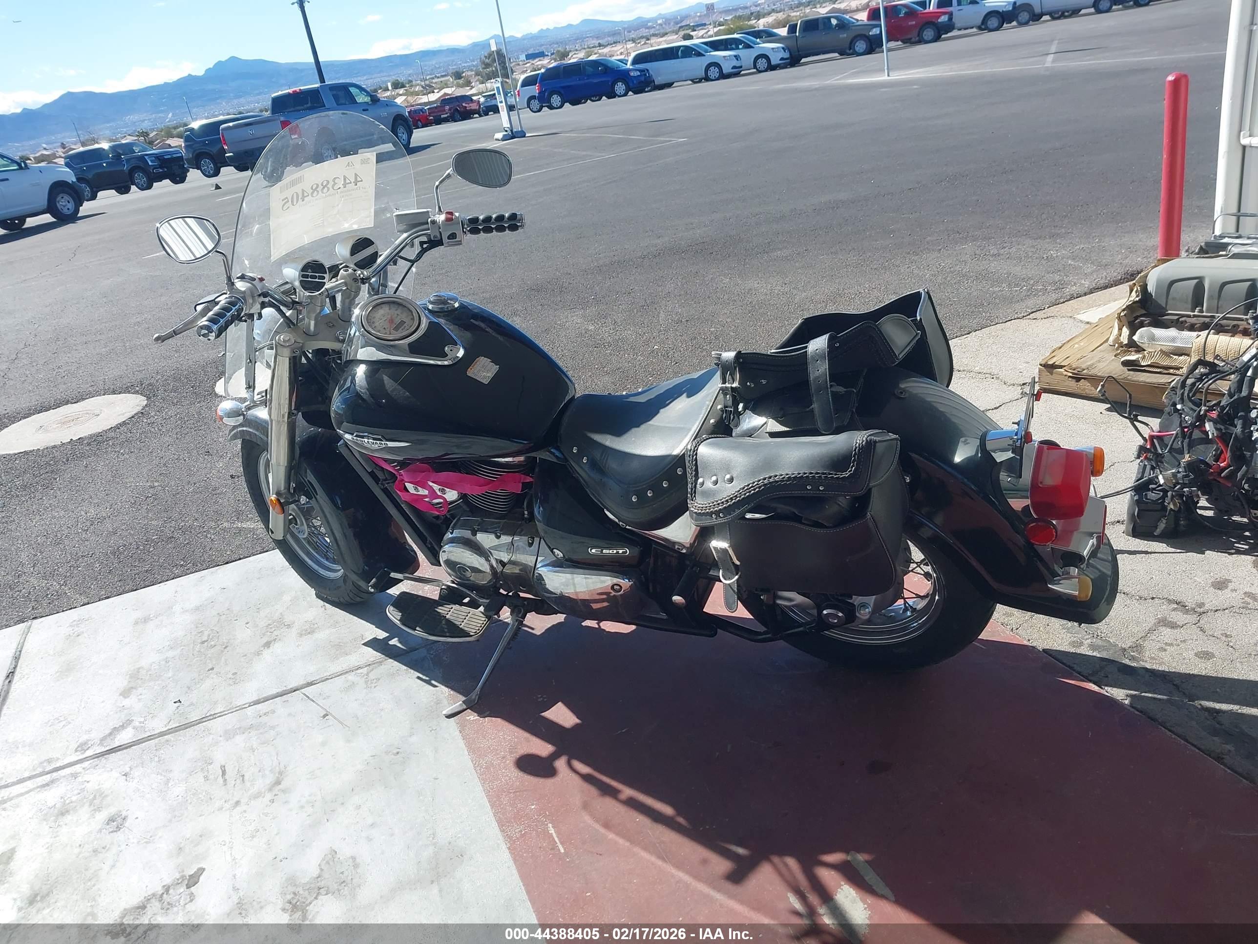 SUZUKI VL800 image 3