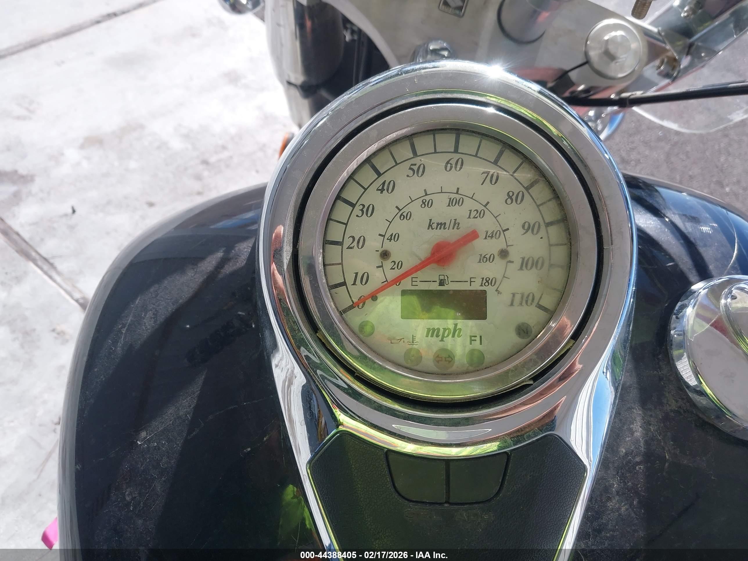 SUZUKI VL800 image 7