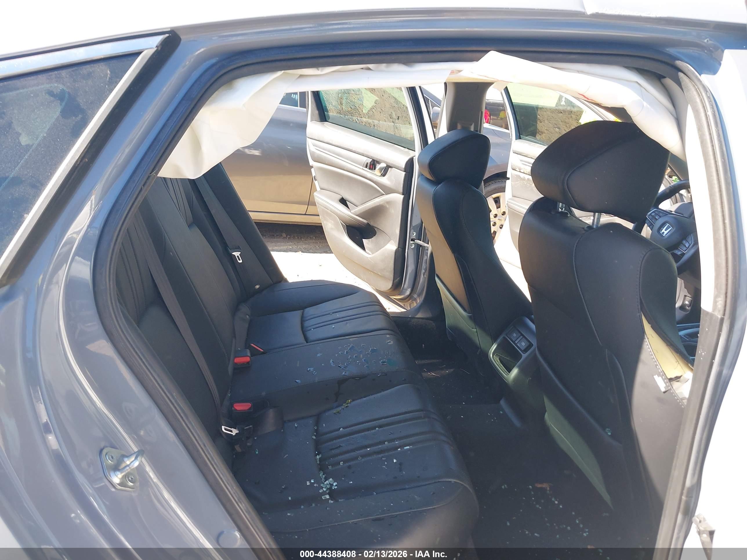 HONDA ACCORD image 8