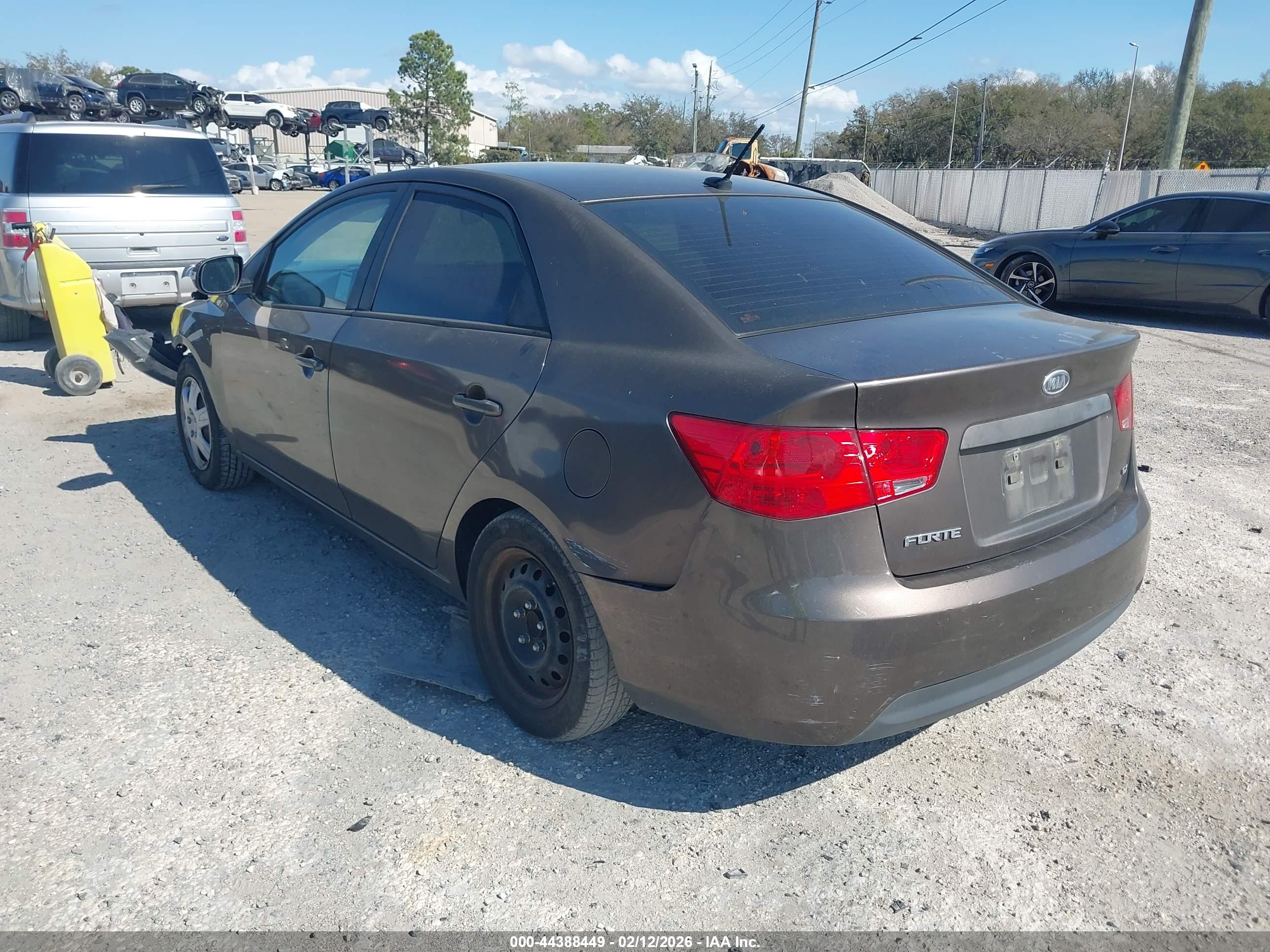 KIA FORTE image 3