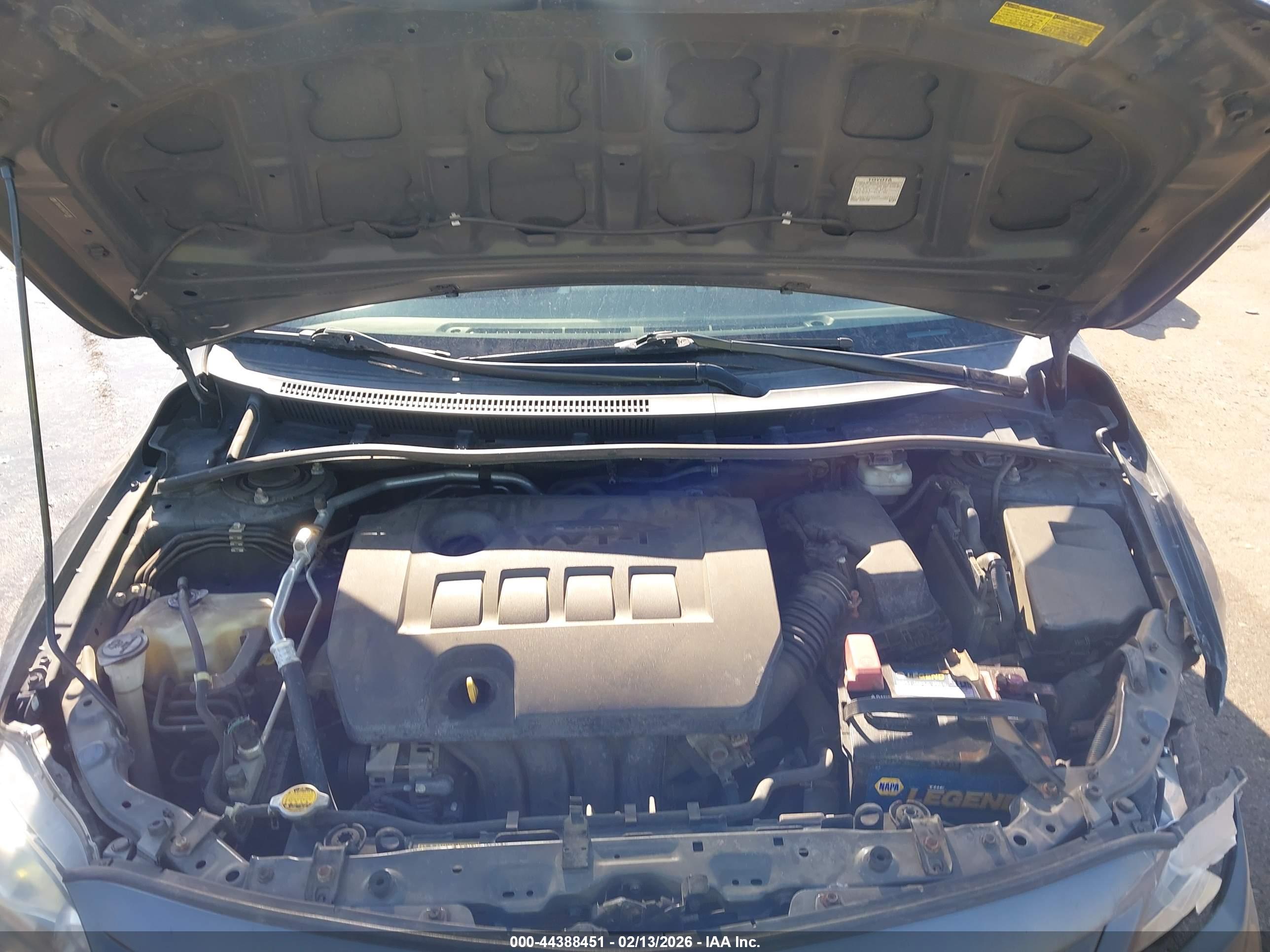 TOYOTA COROLLA image 10