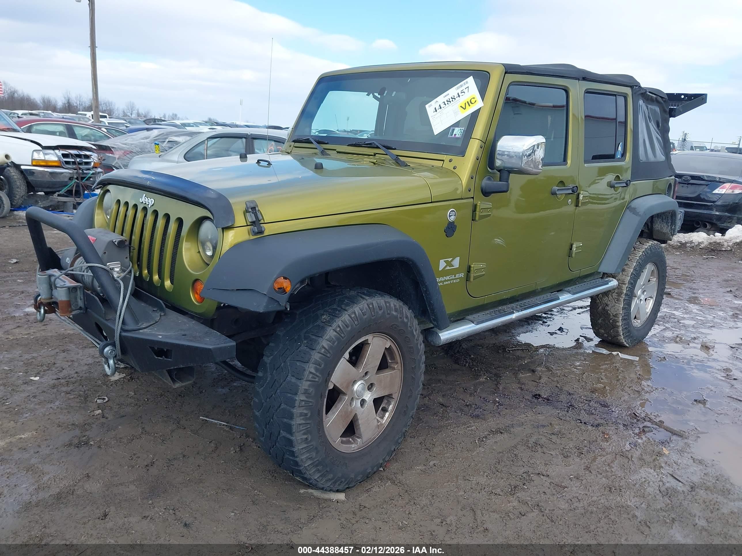 JEEP WRANGLER image 2