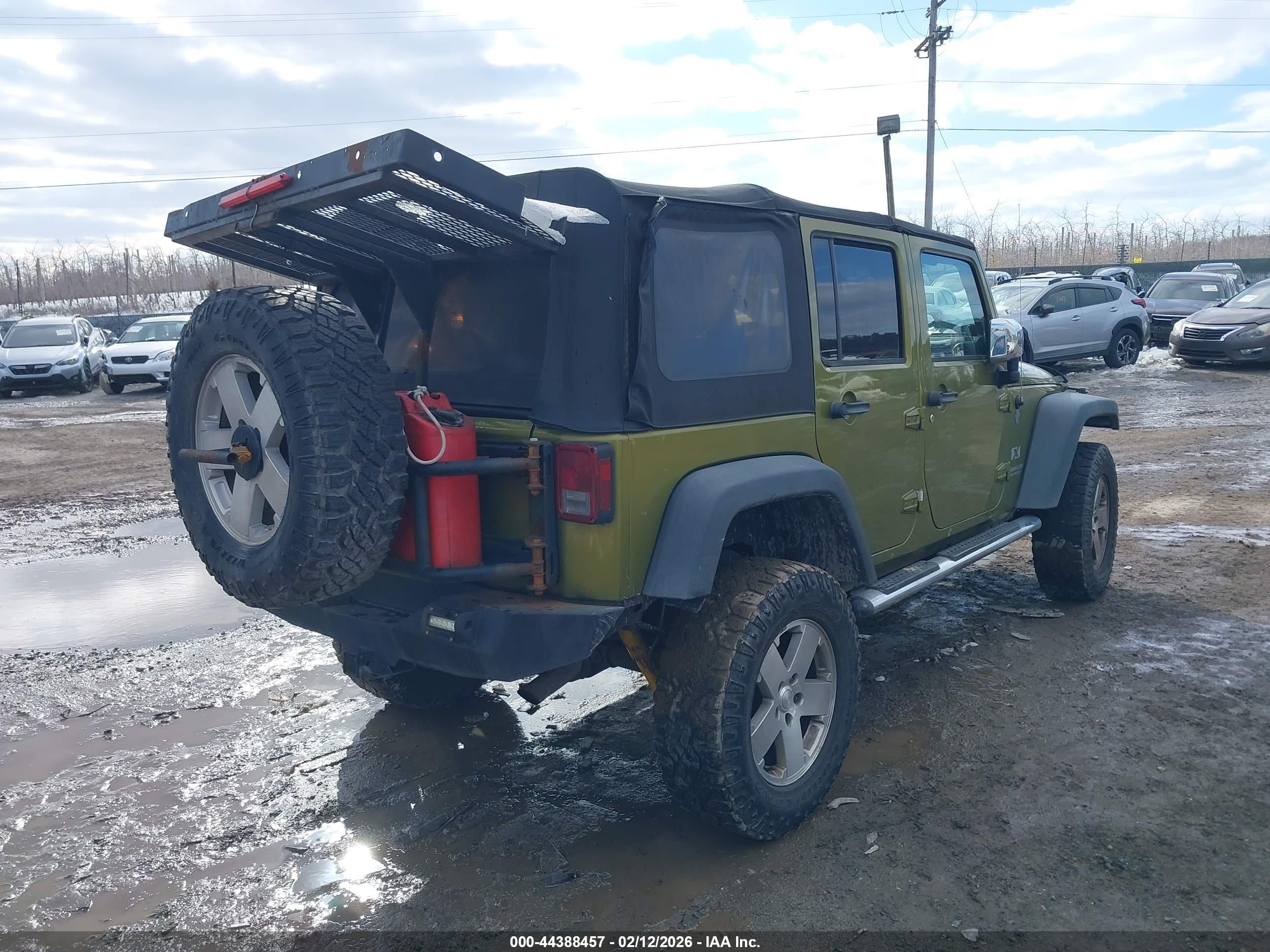 JEEP WRANGLER image 4