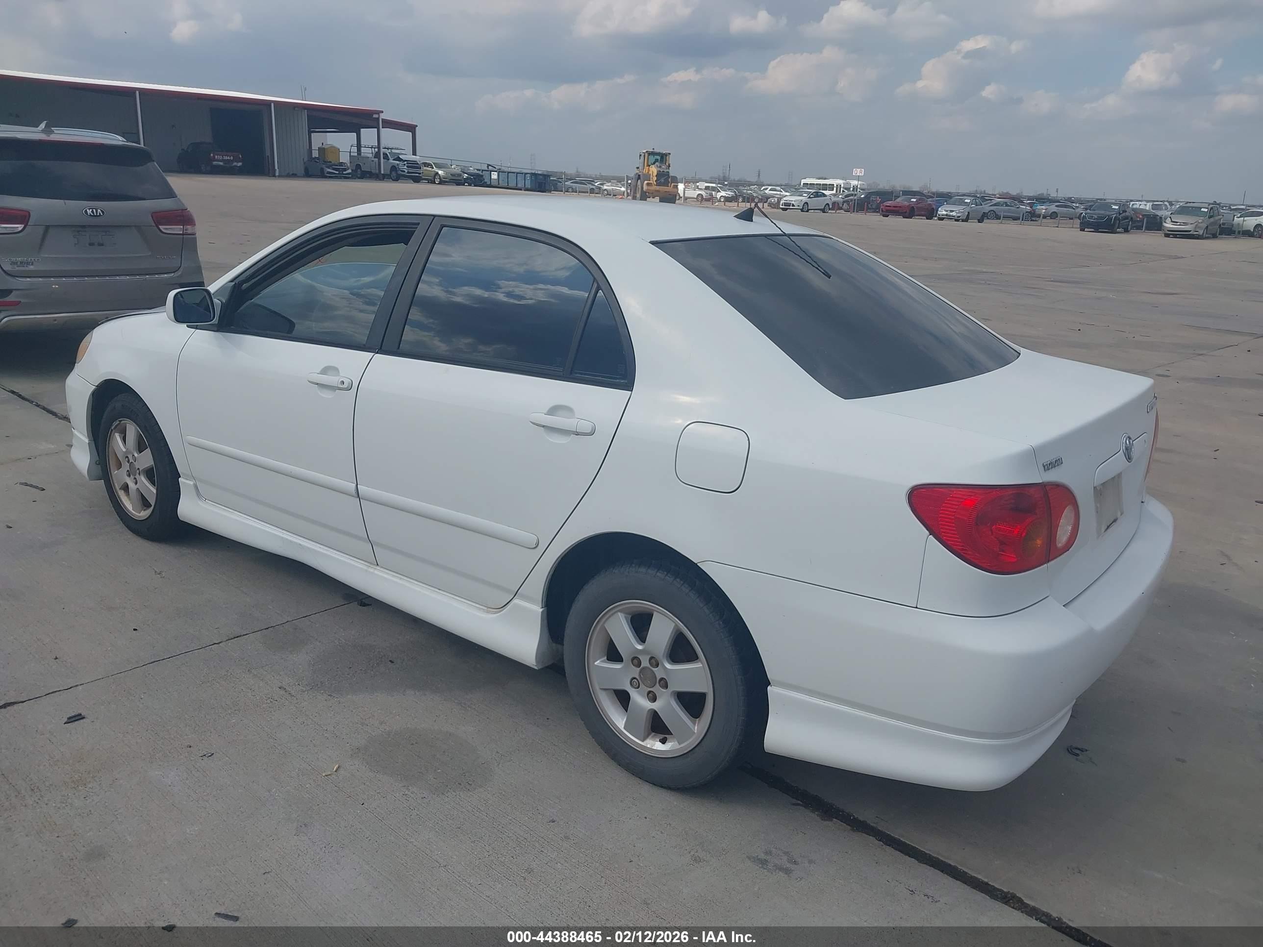TOYOTA COROLLA image 3