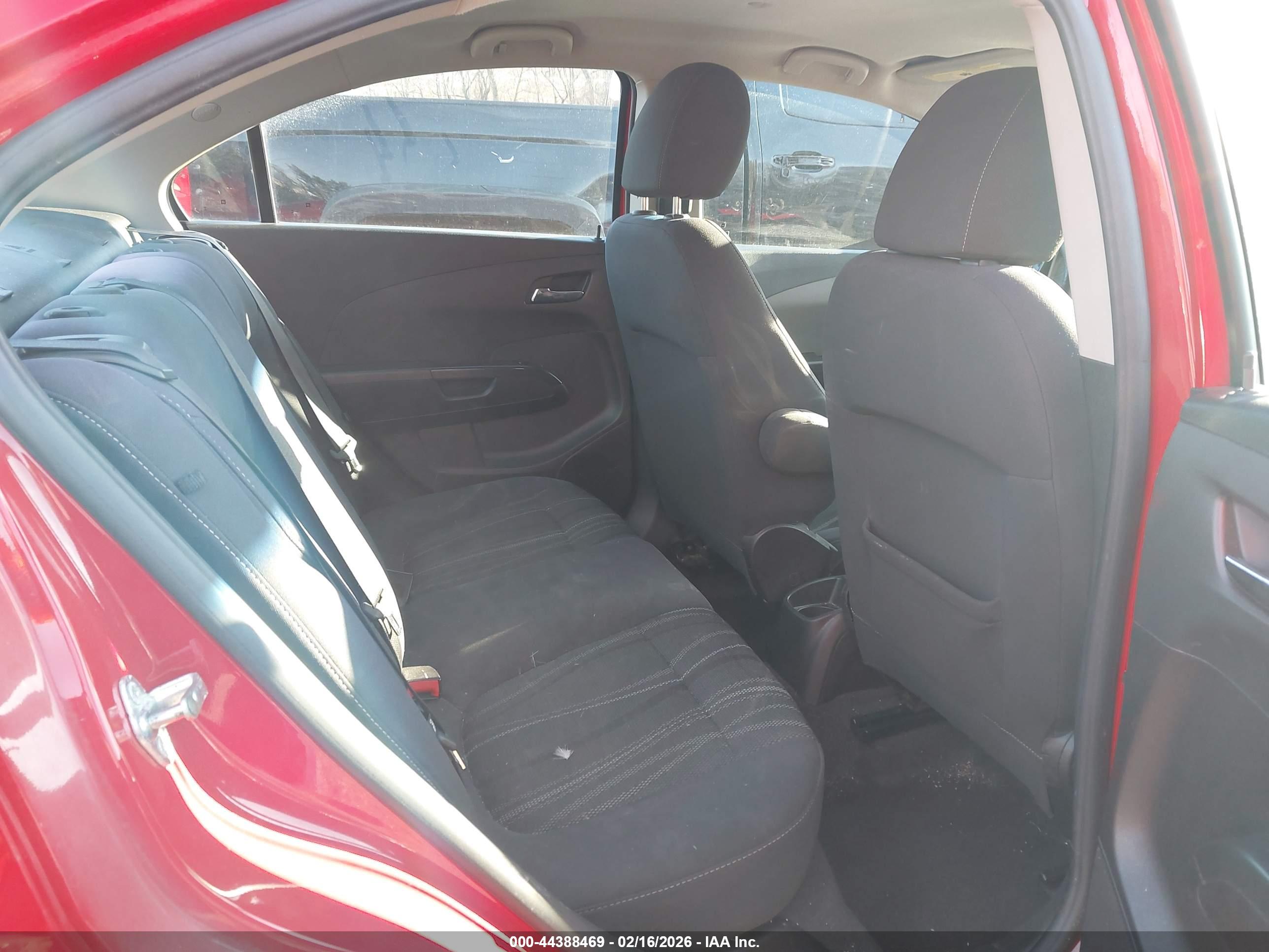 CHEVROLET SONIC image 8