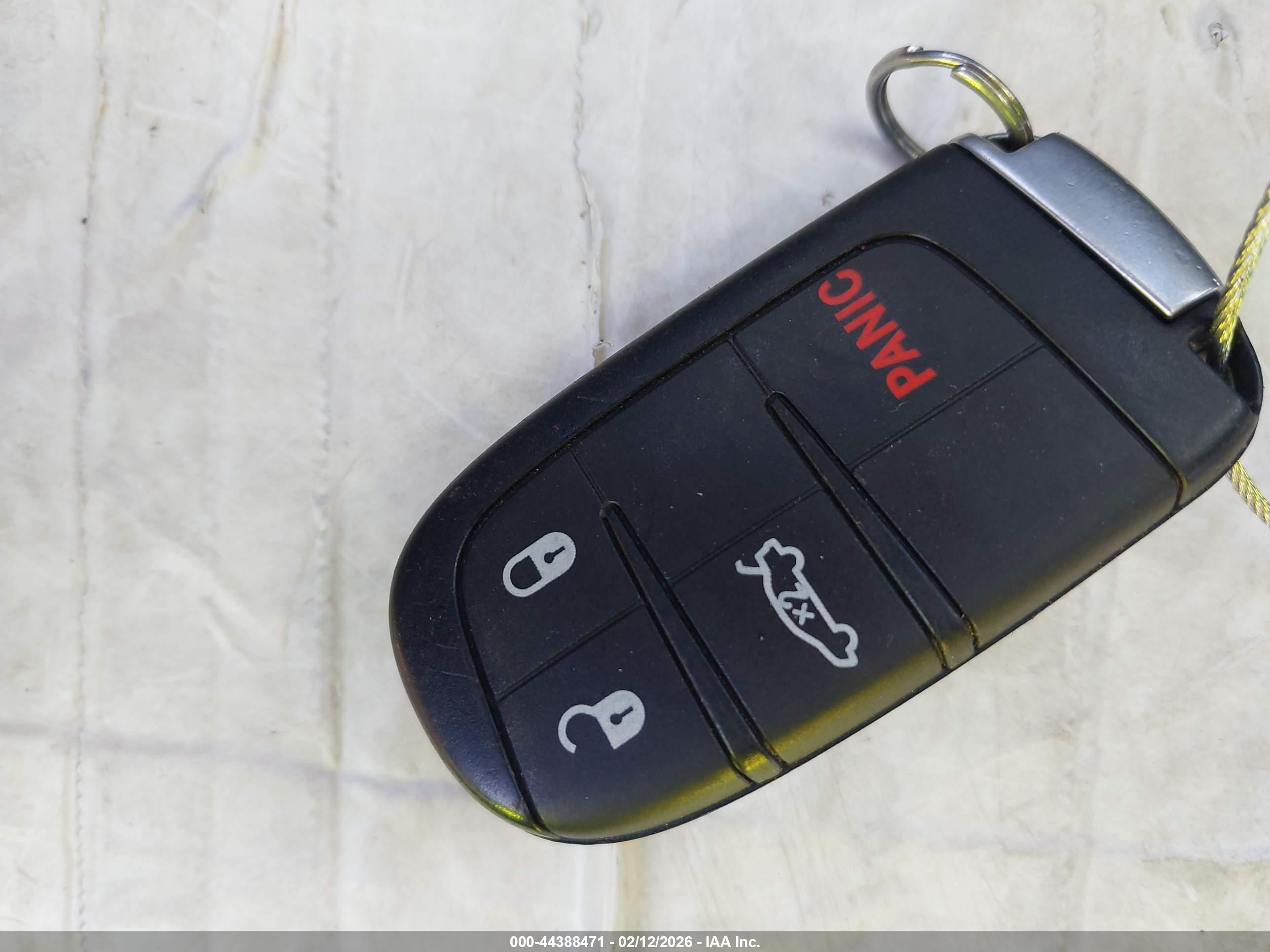 DODGE CHALLENGER image 11