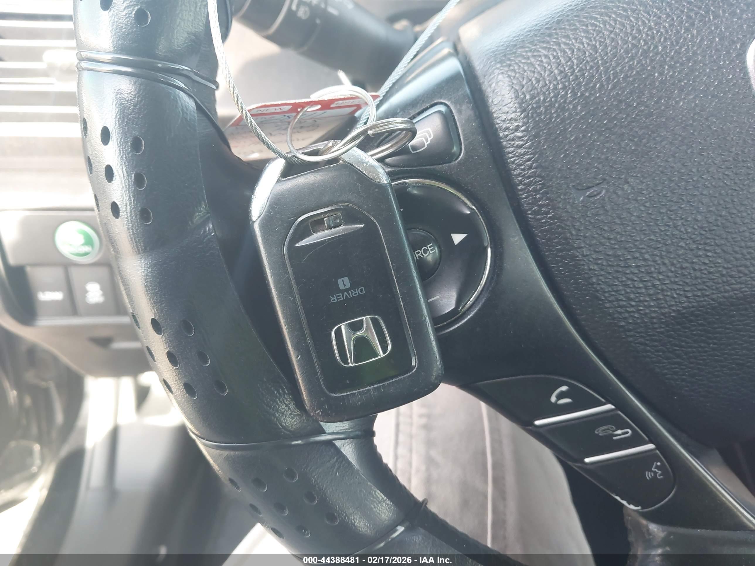 HONDA ACCORD image 11