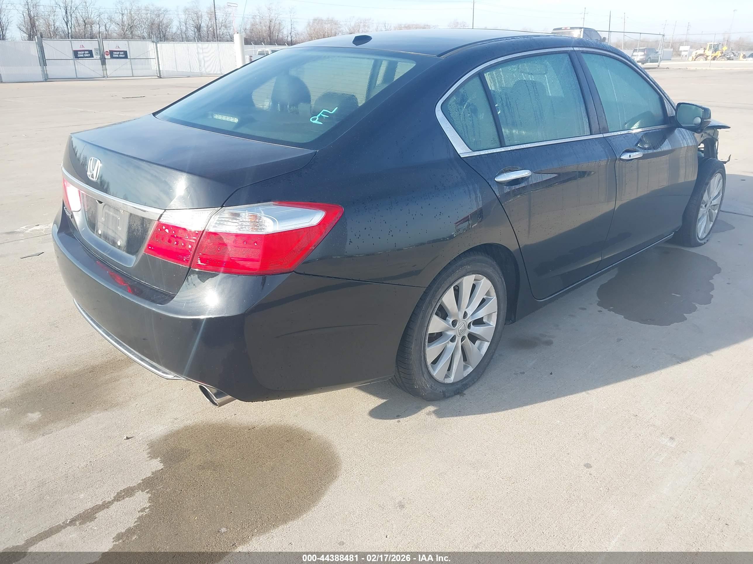 HONDA ACCORD image 4