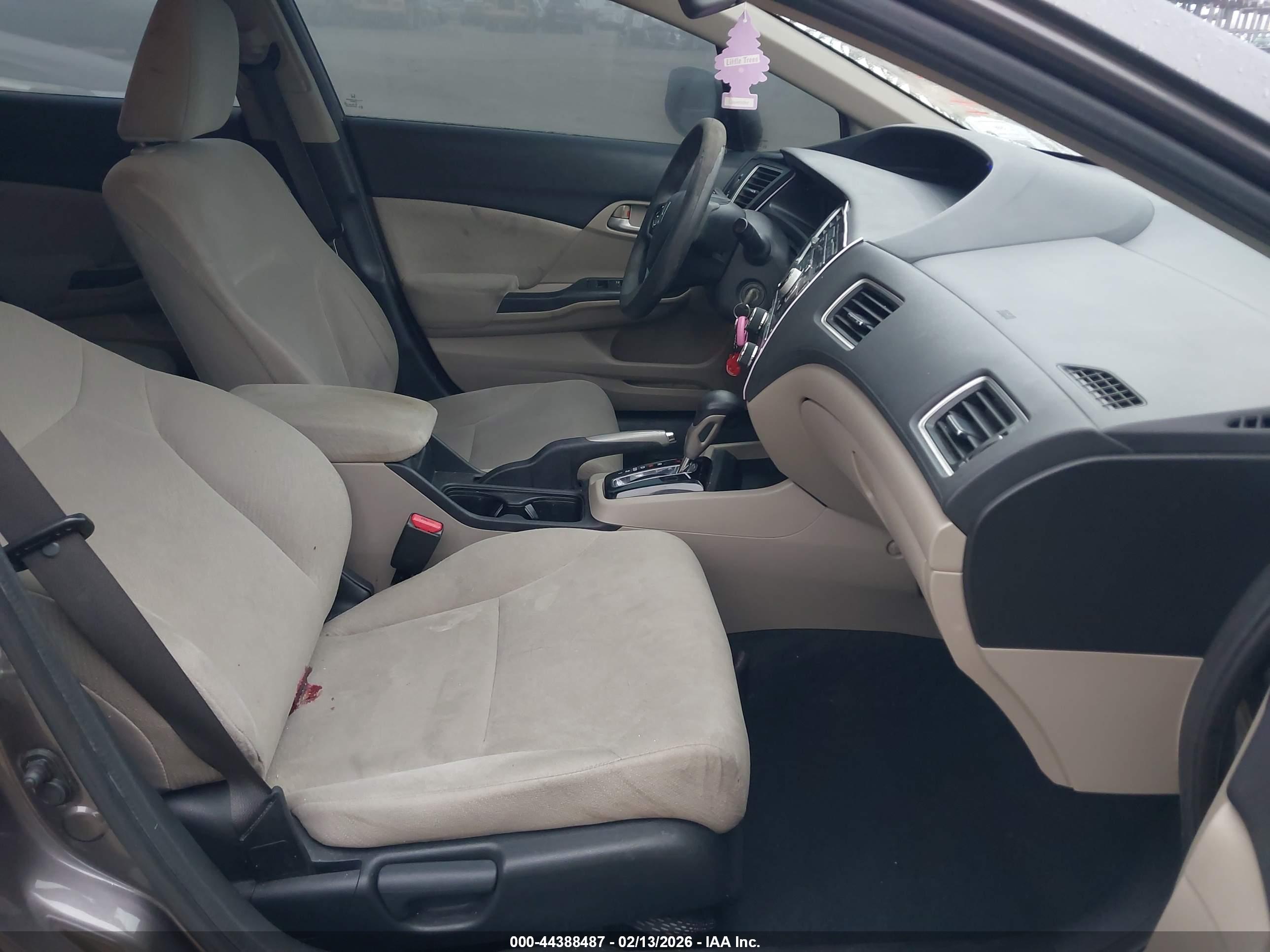 HONDA CIVIC image 5