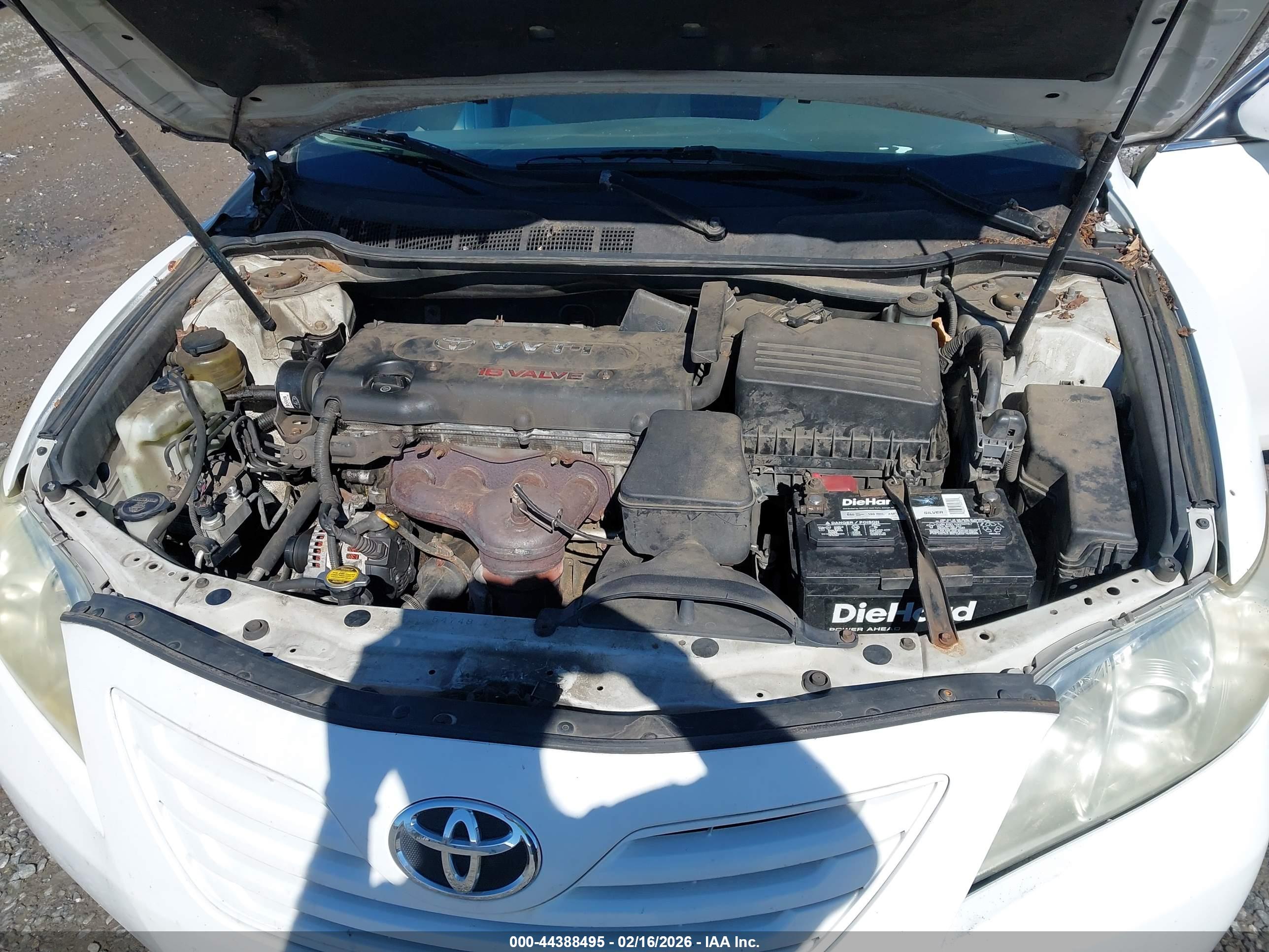 TOYOTA CAMRY image 10