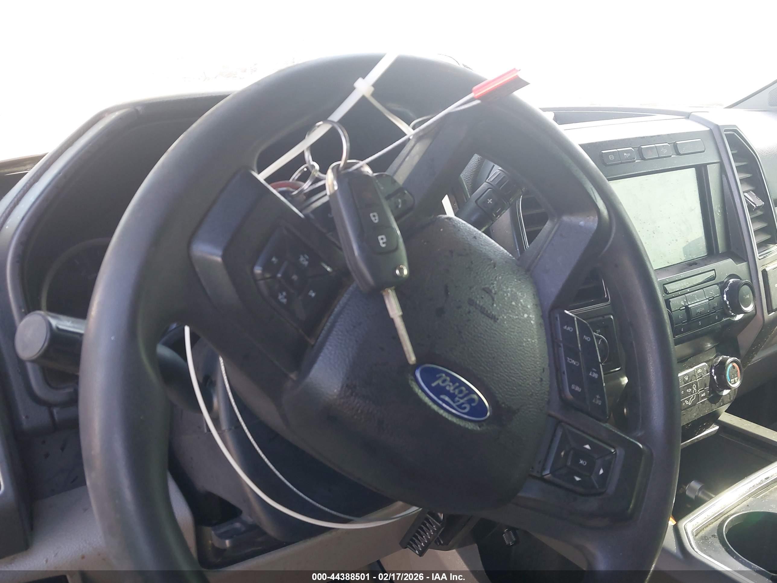 FORD F-250 image 11