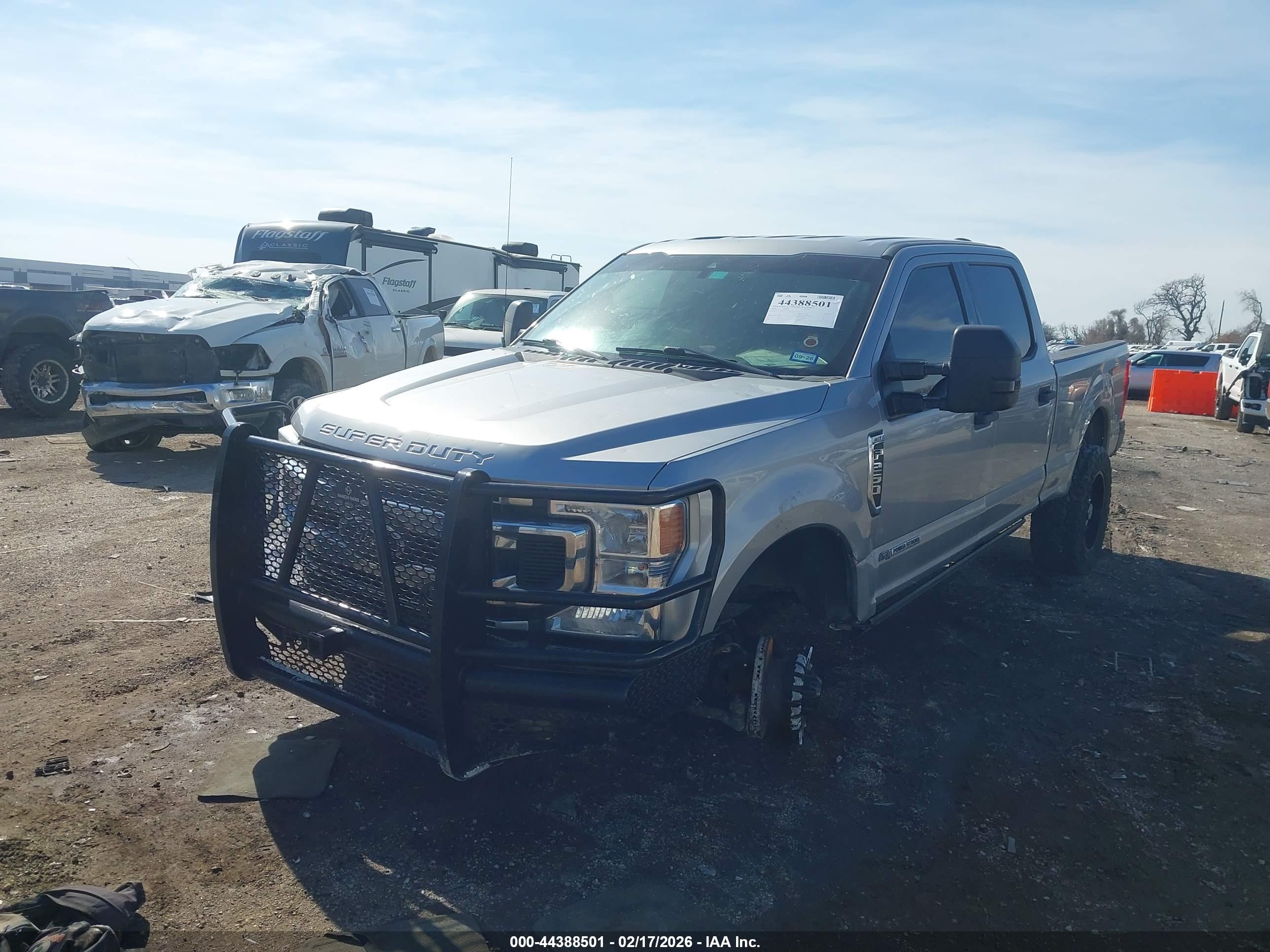 FORD F-250 image 2