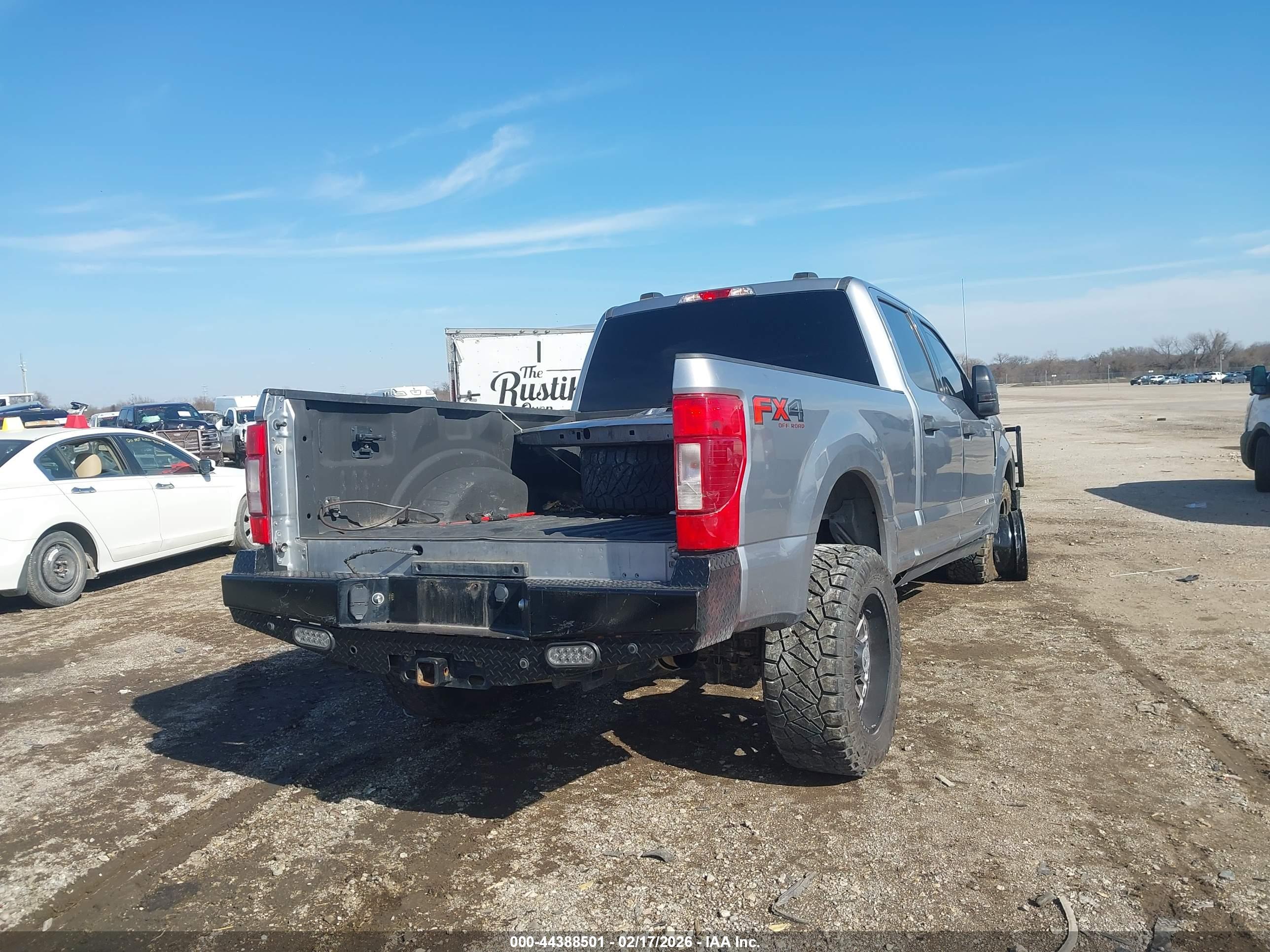 FORD F-250 image 4