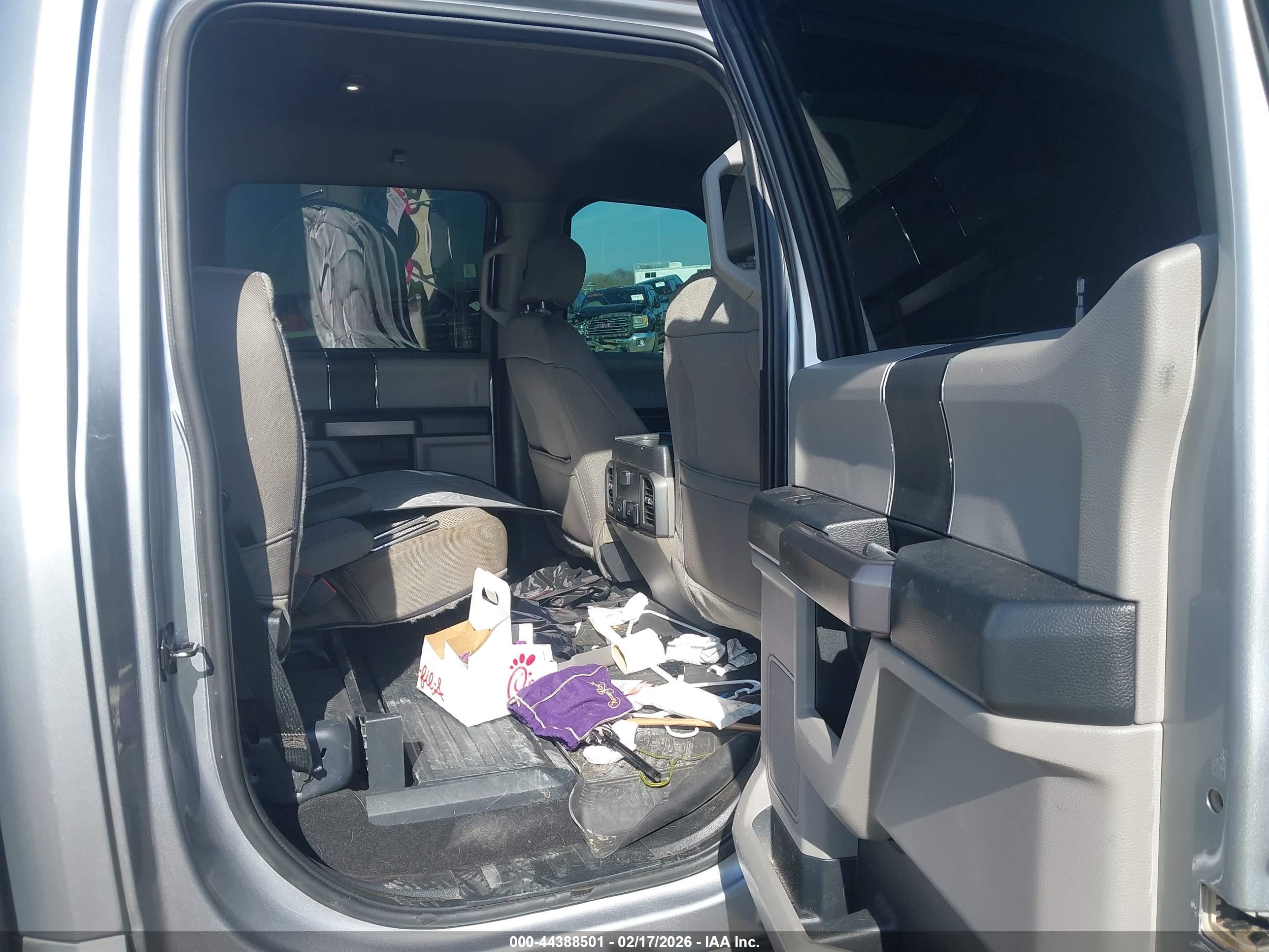 FORD F-250 image 8