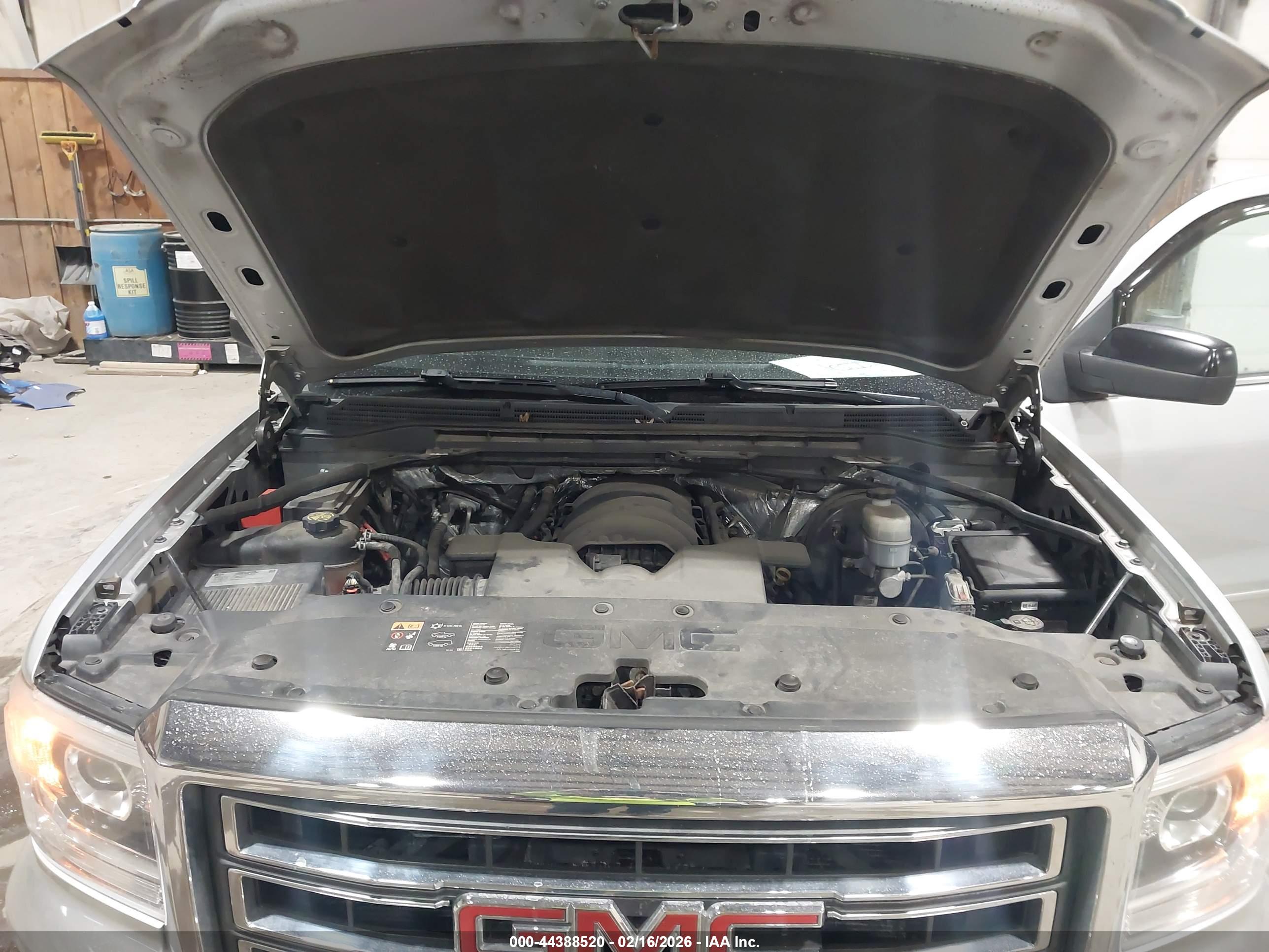 GMC SIERRA image 10