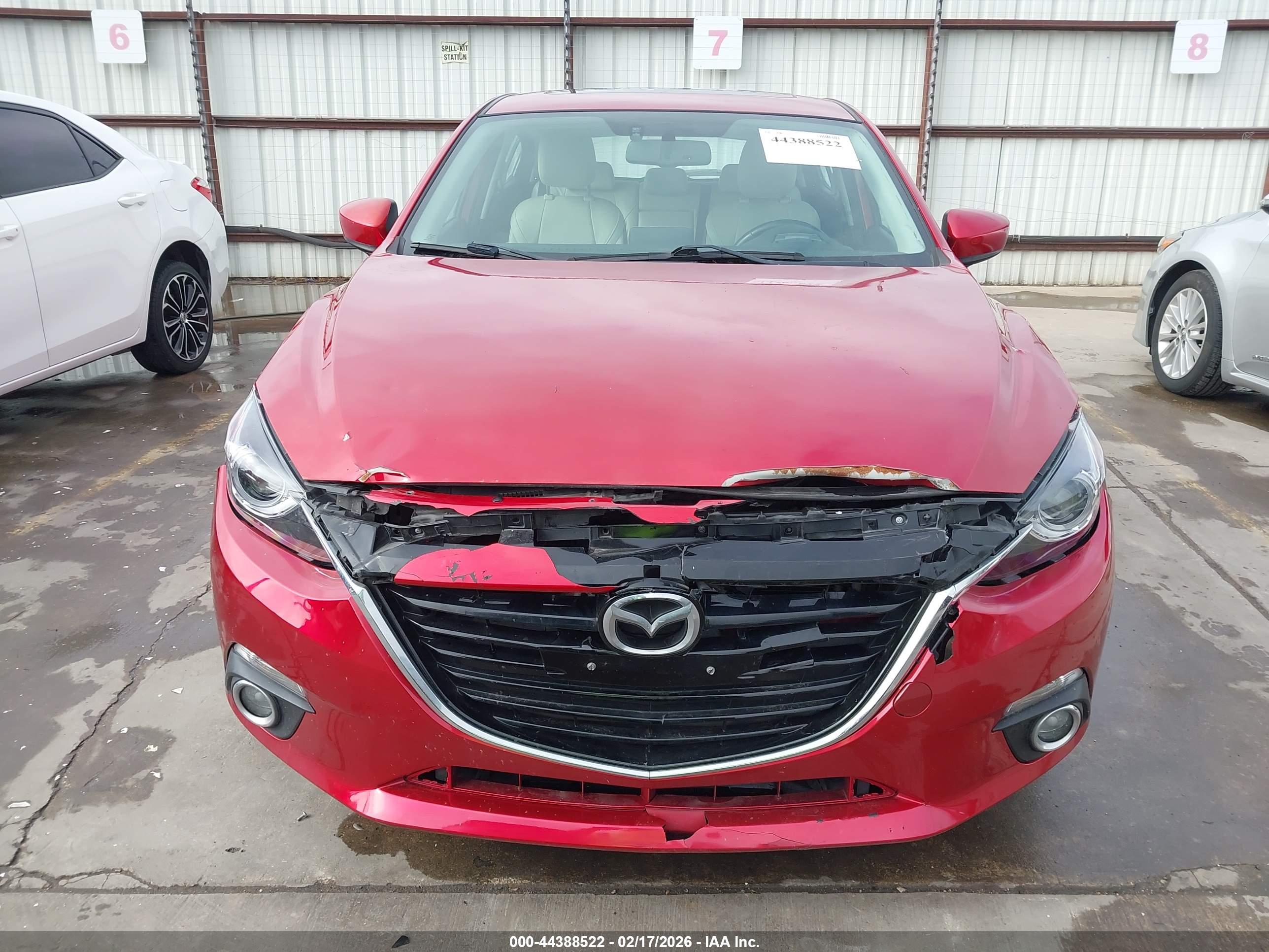 MAZDA MAZDA3 image 6