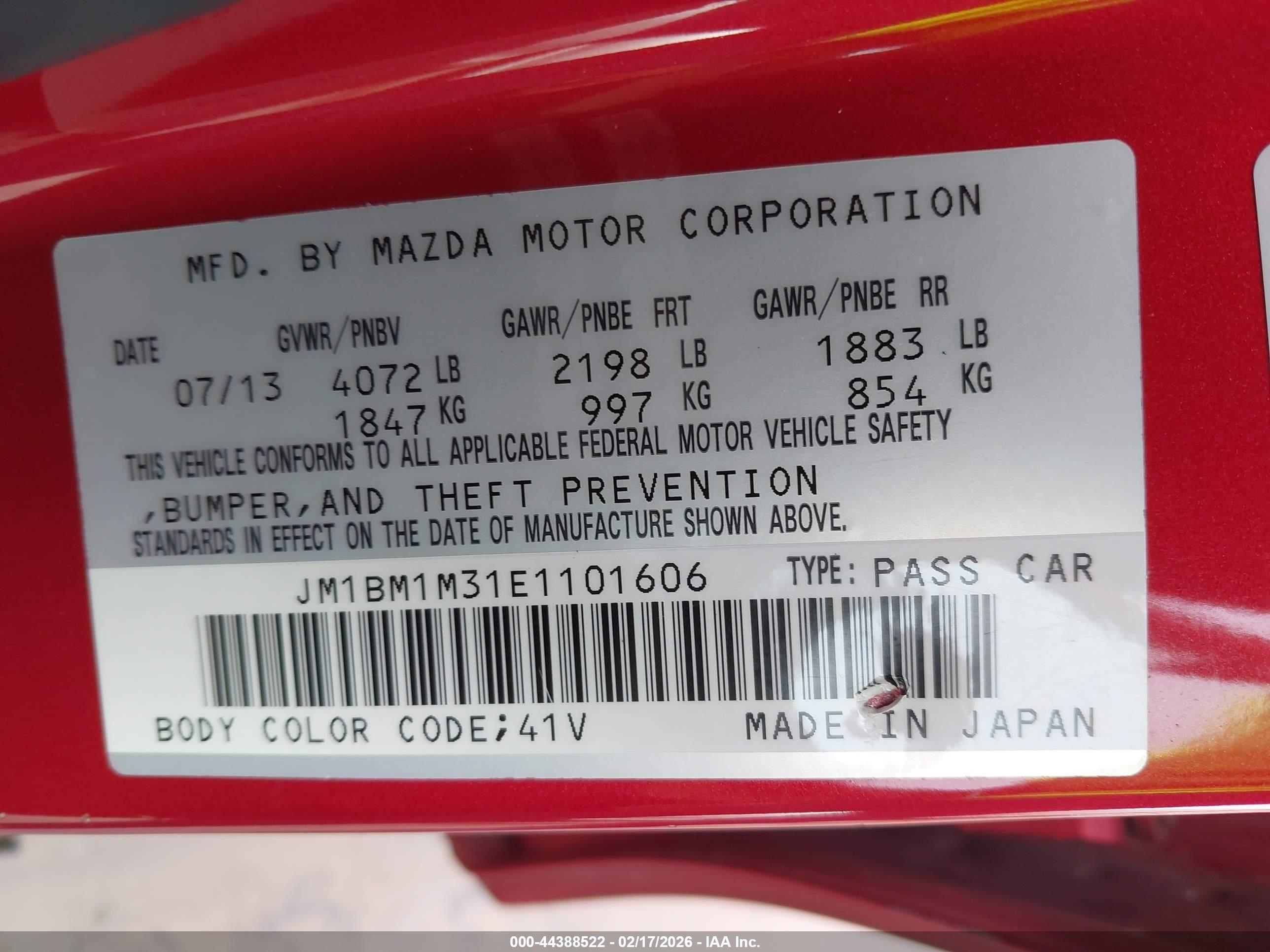 MAZDA MAZDA3 image 9