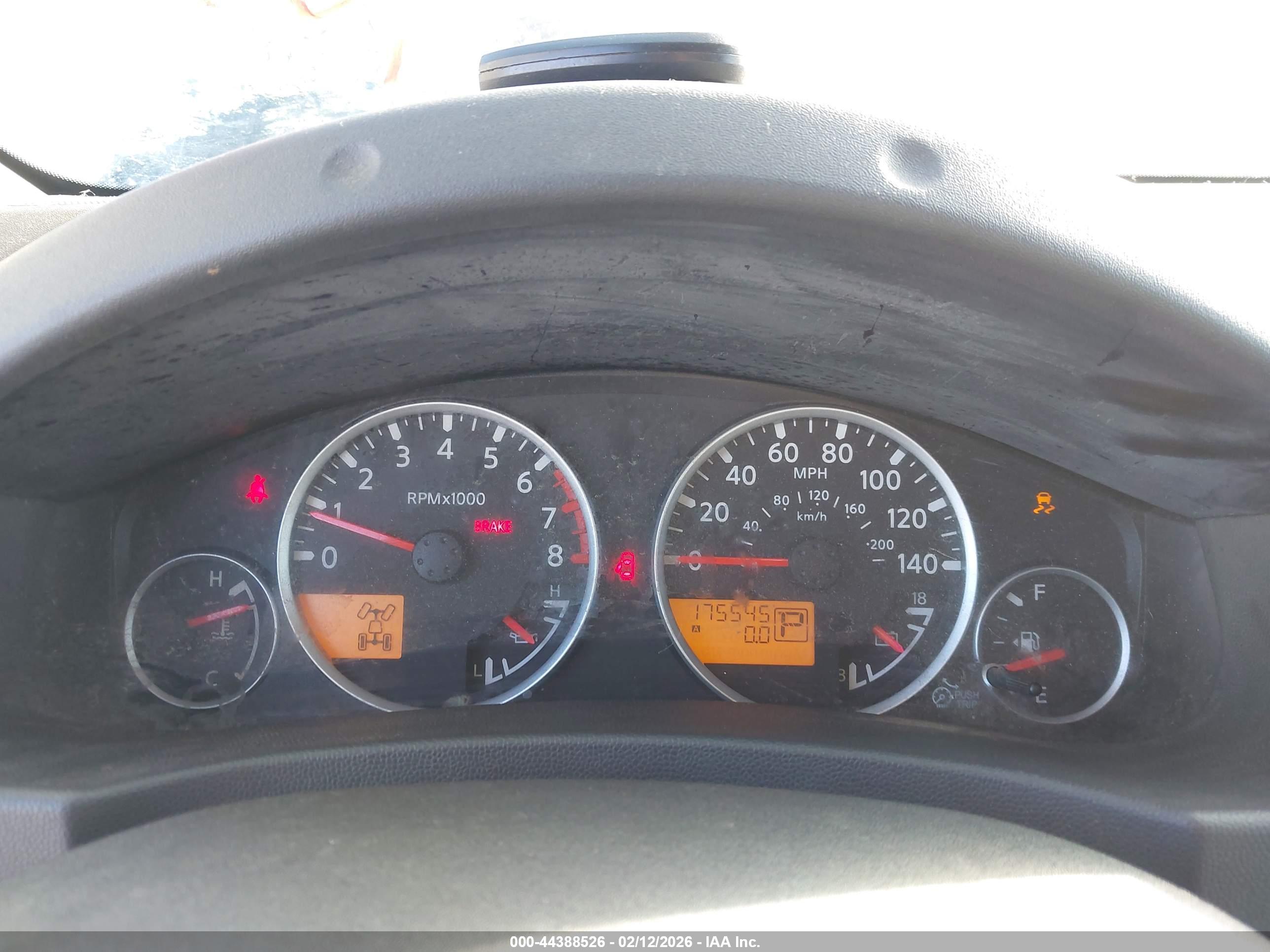 NISSAN PATHFINDER image 7