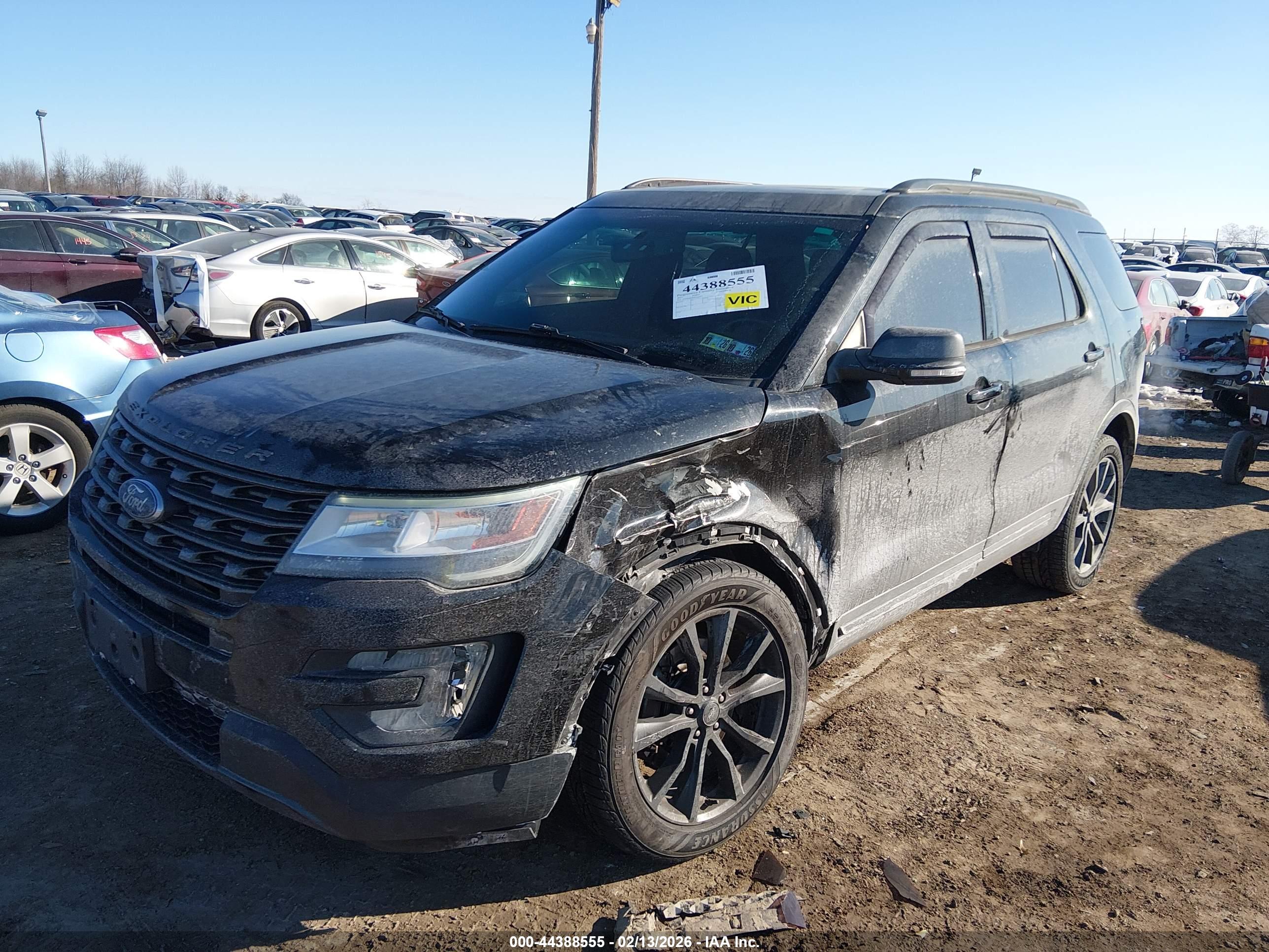 FORD EXPLORER image 6