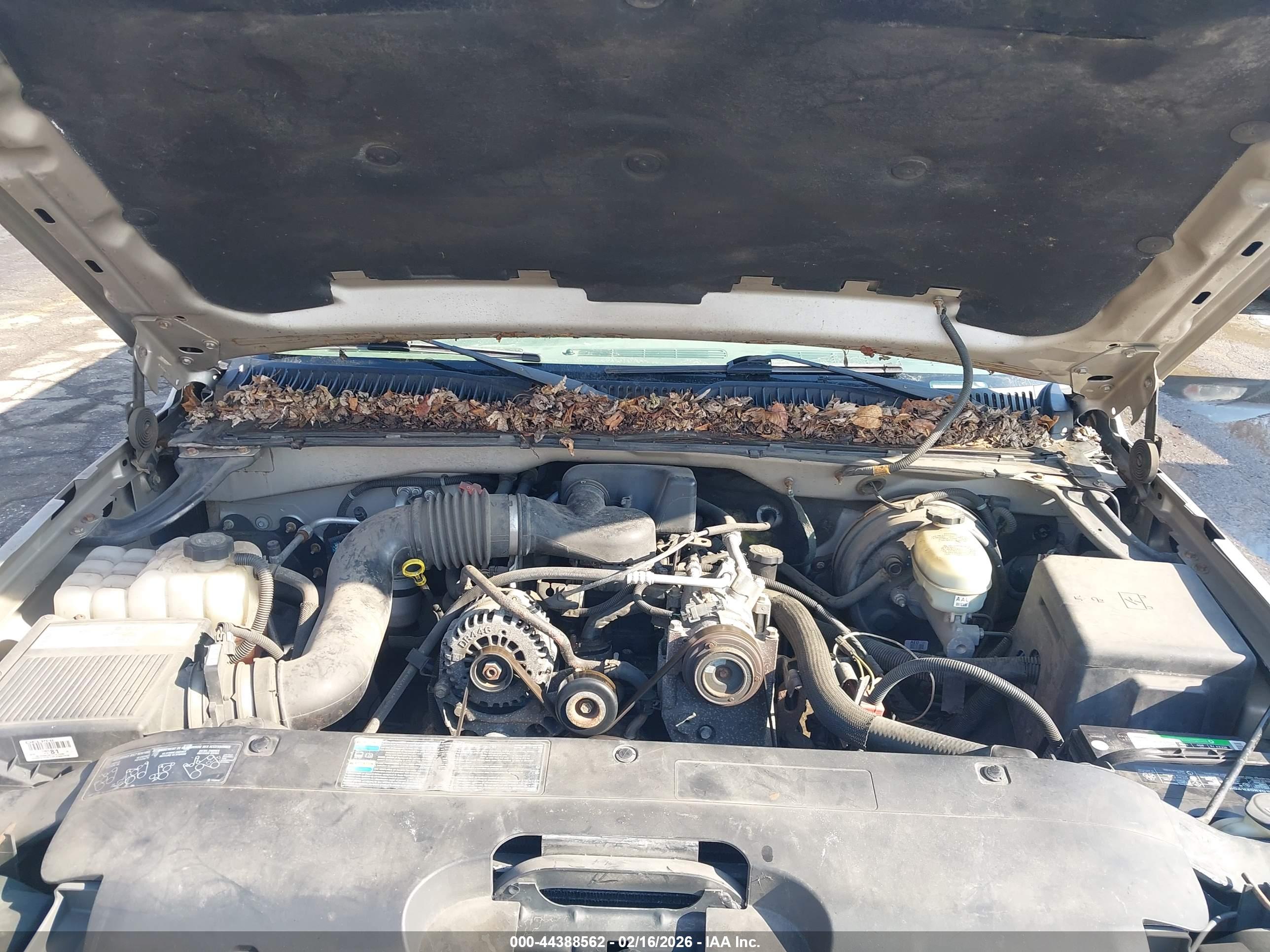 CHEVROLET SILVERADO image 10
