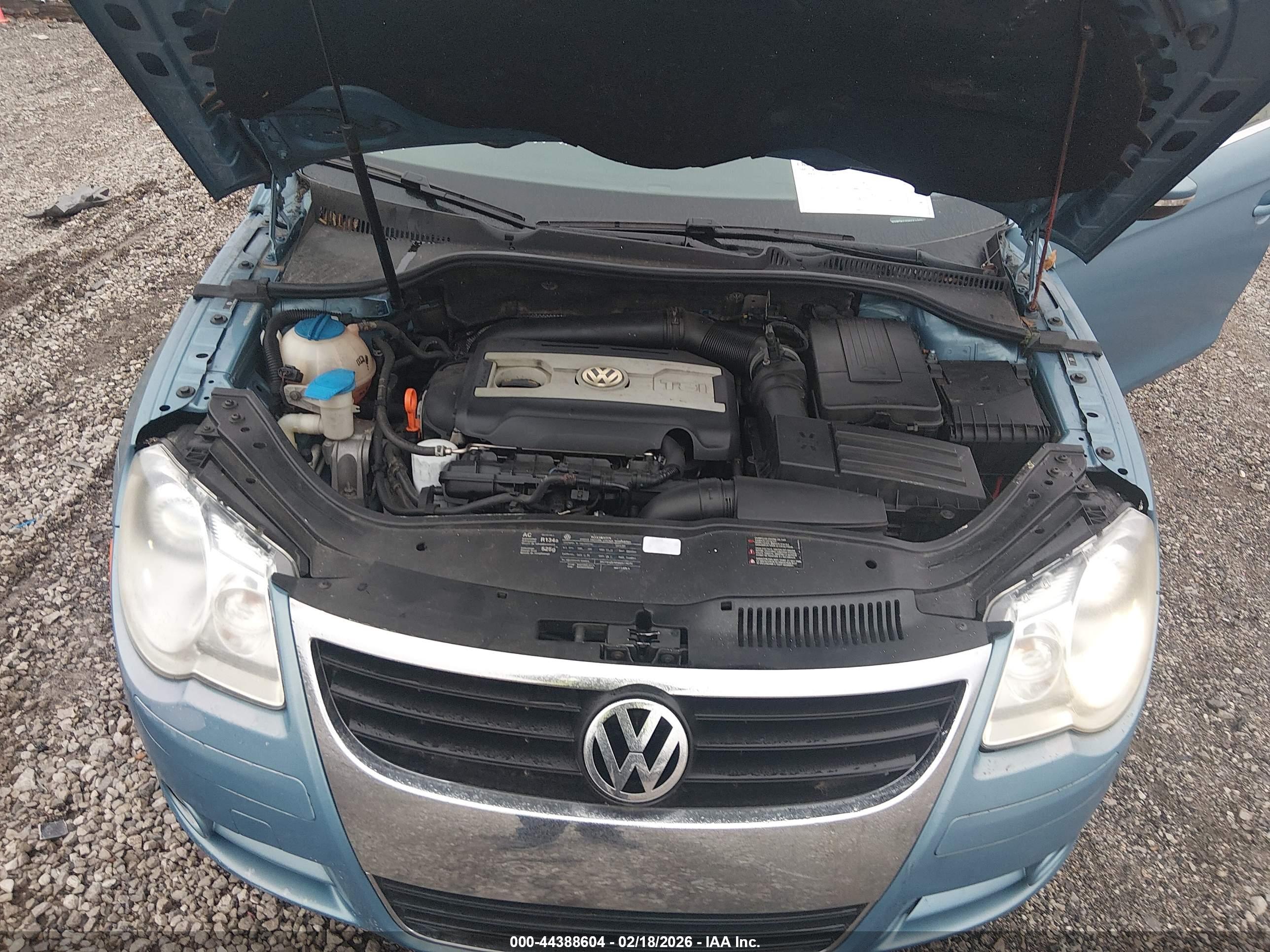 VOLKSWAGEN EOS image 10