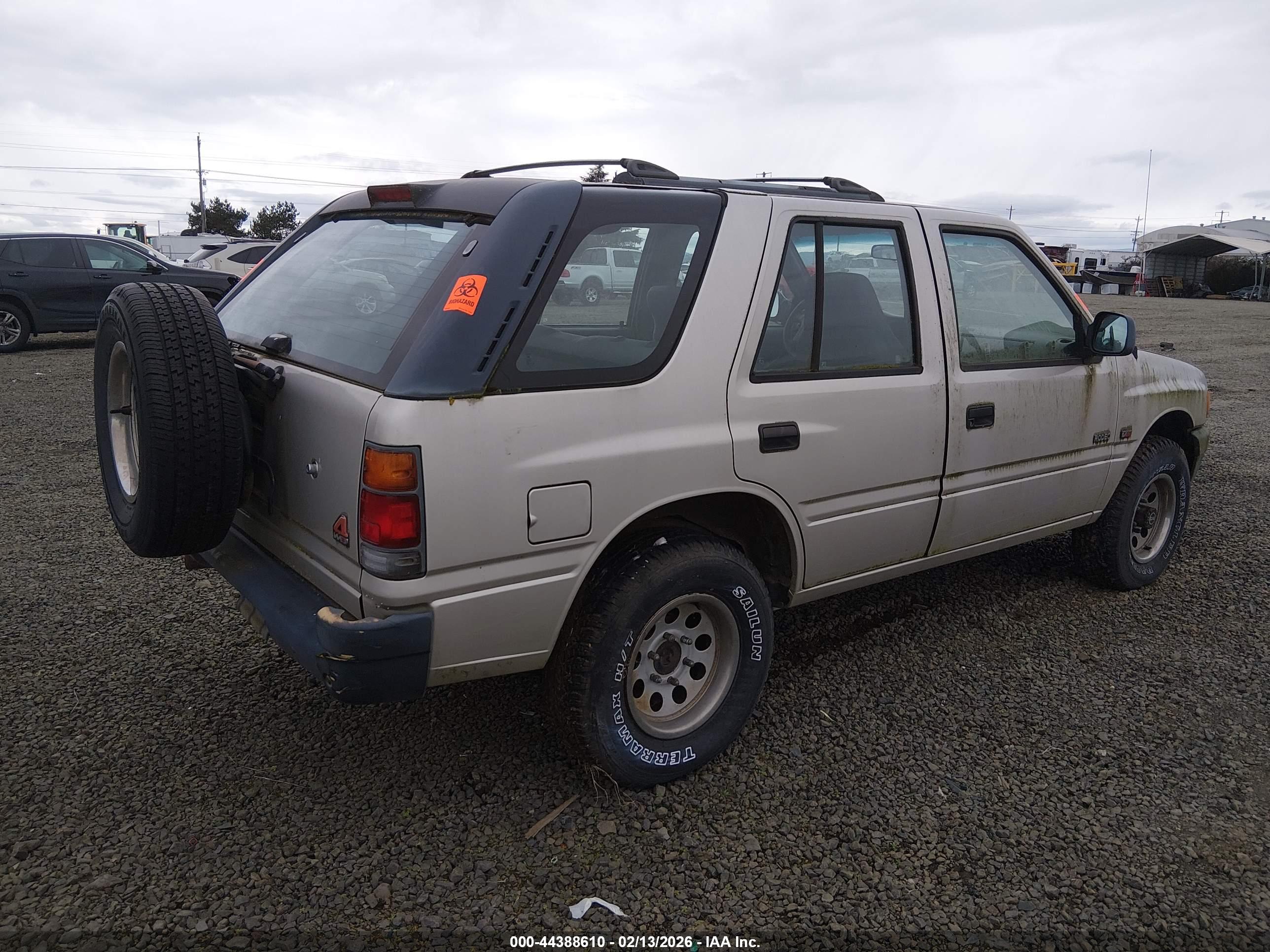 ISUZU RODEO image 4