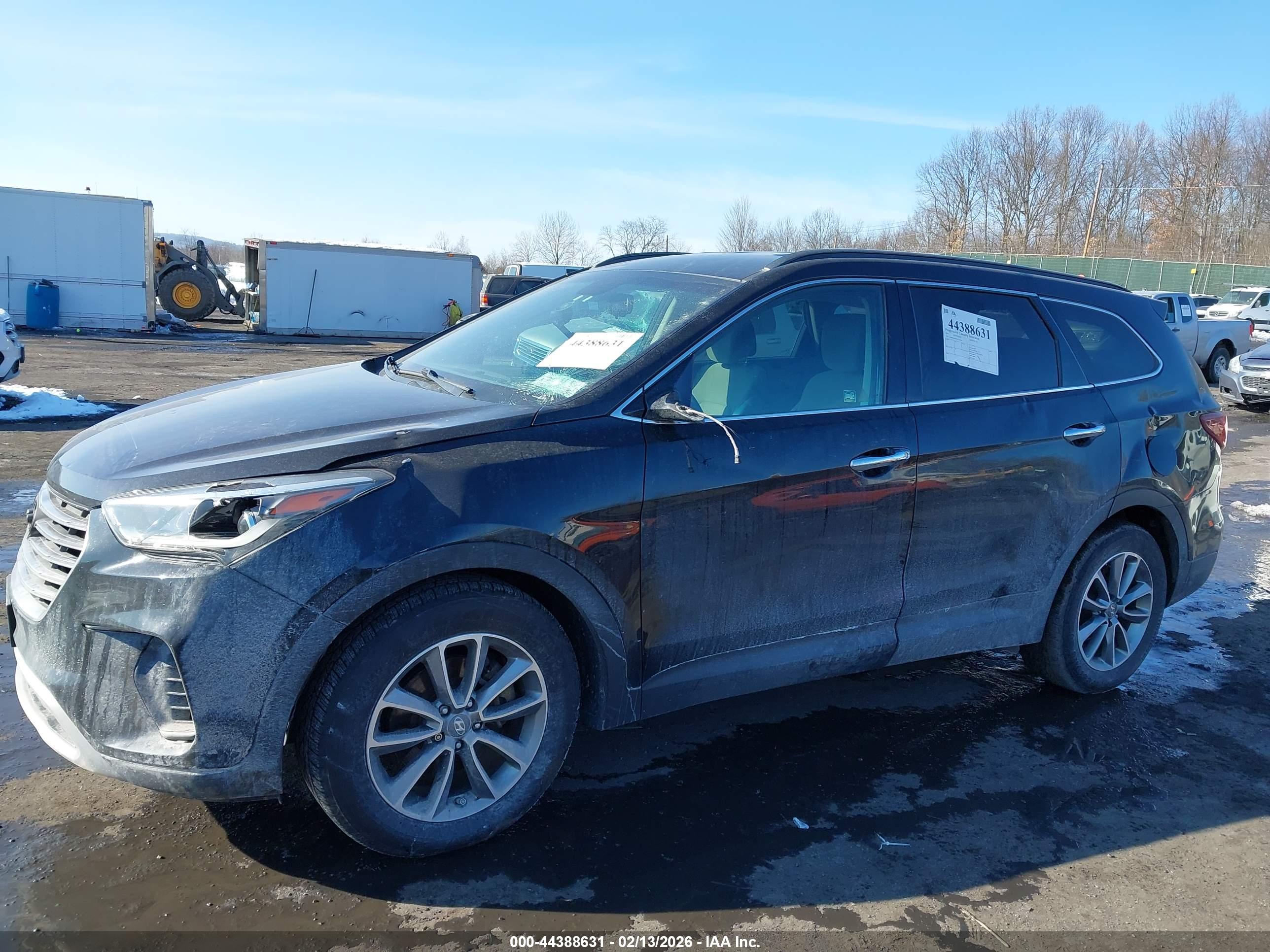 HYUNDAI SANTA image 6