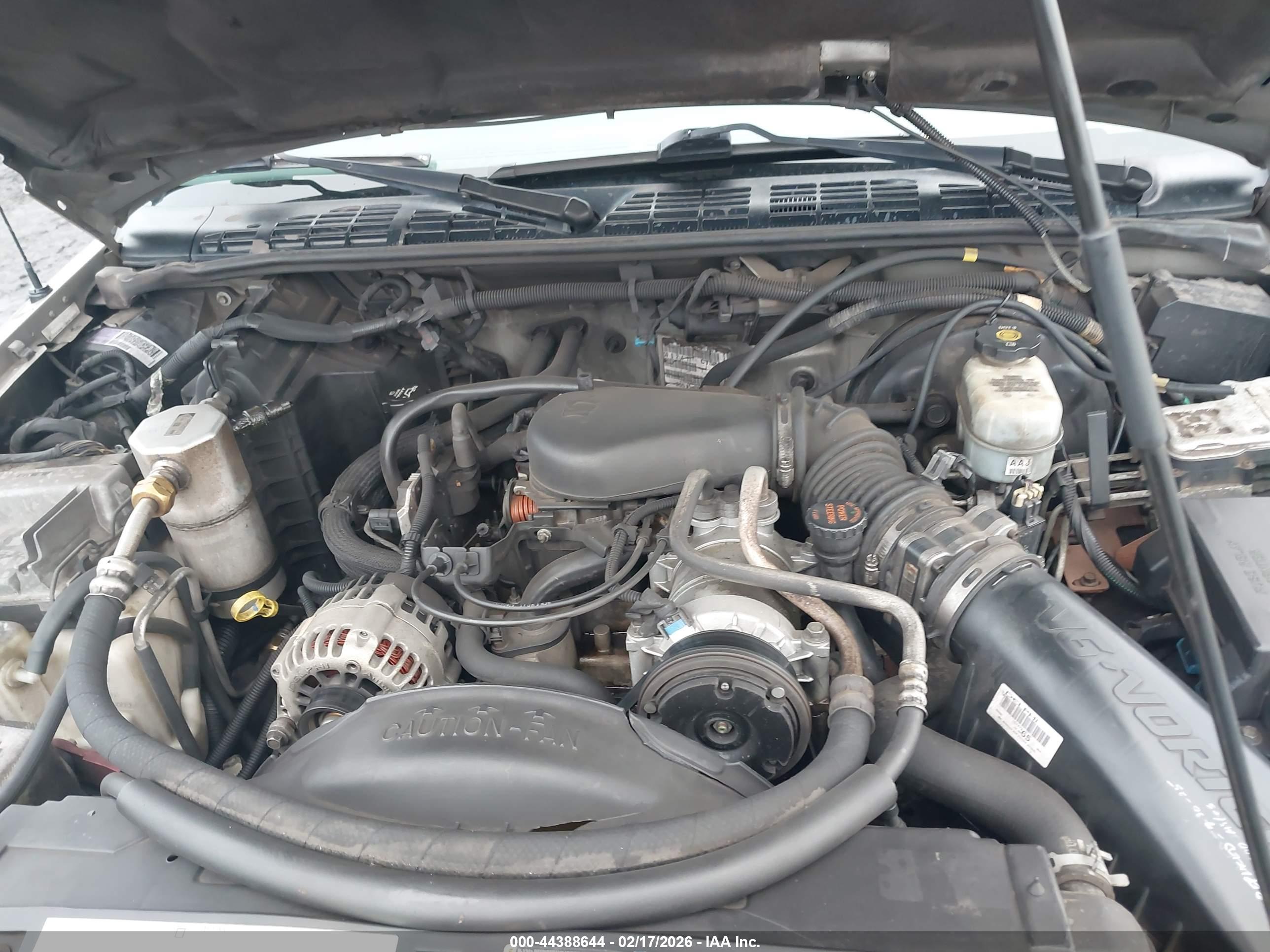 CHEVROLET BLAZER image 10