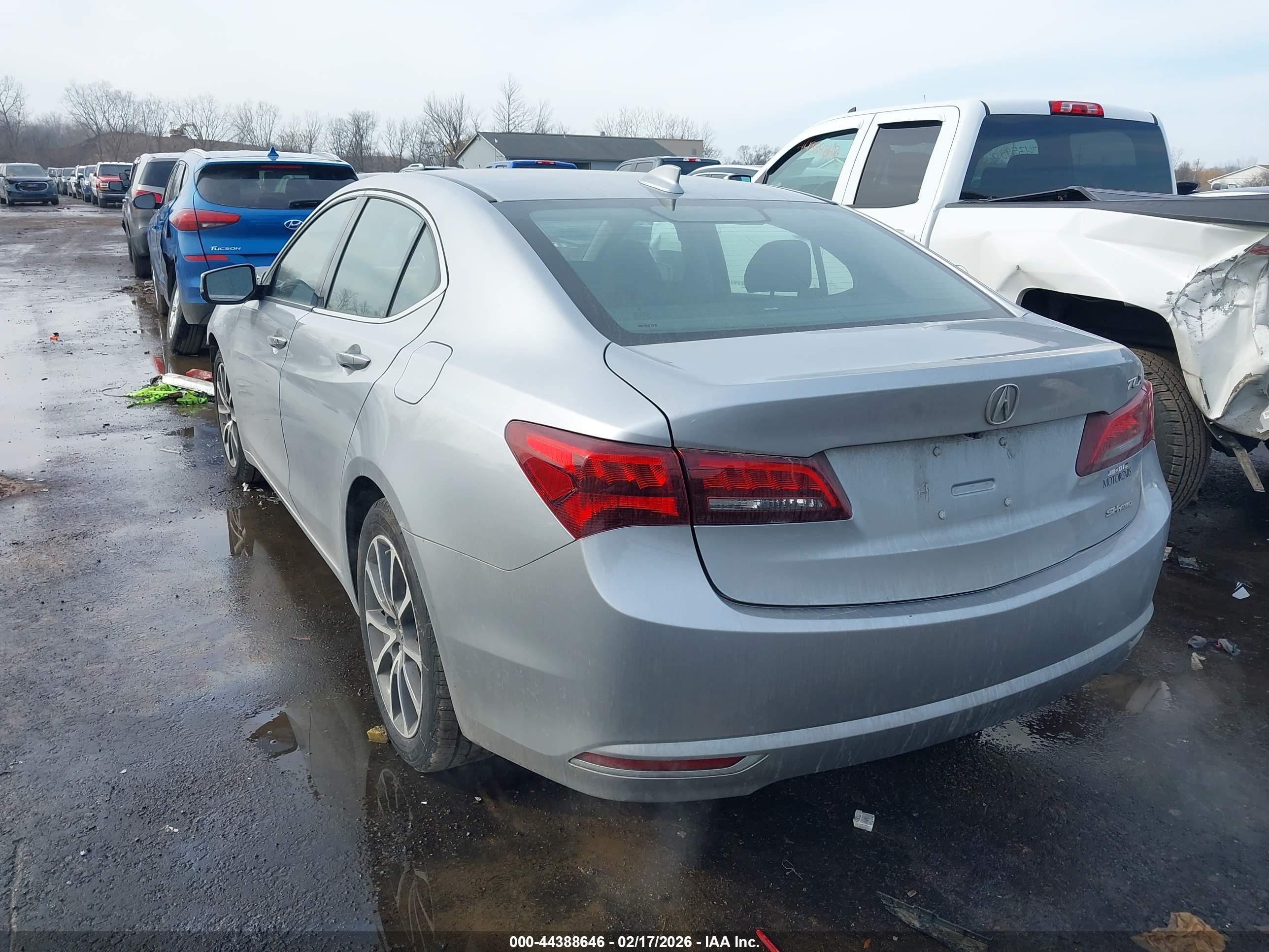 ACURA TLX image 3