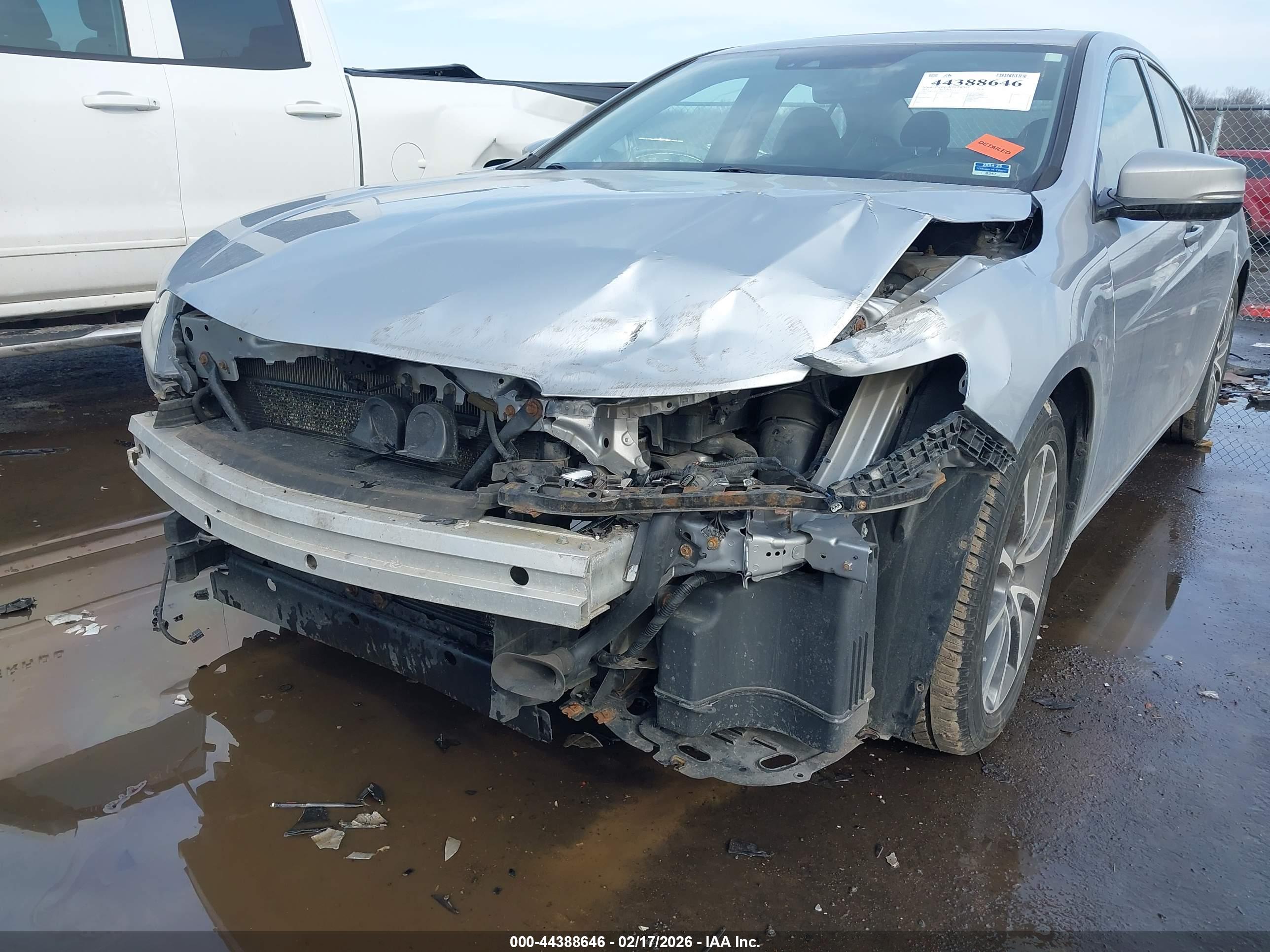 ACURA TLX image 6