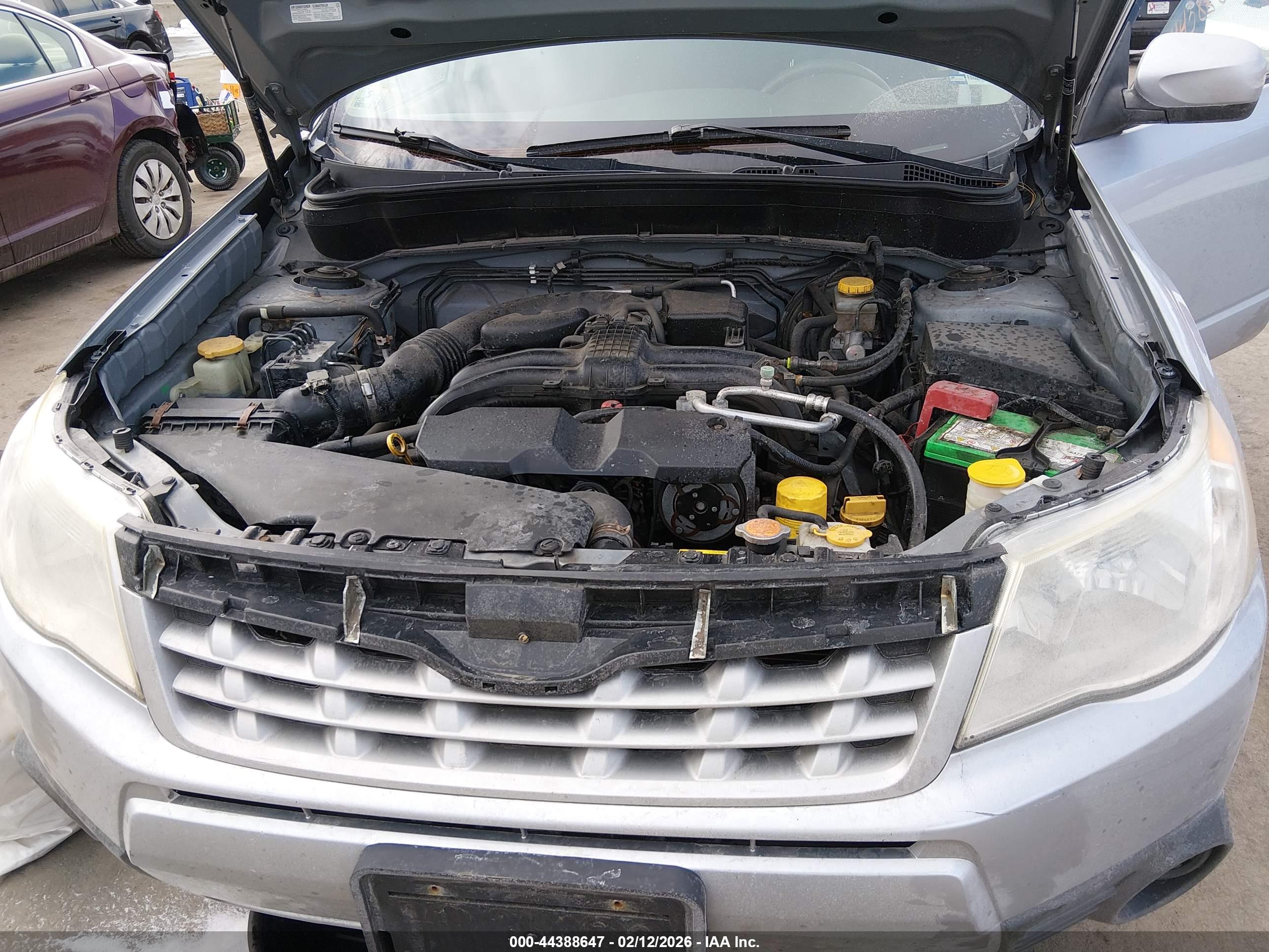SUBARU FORESTER image 10