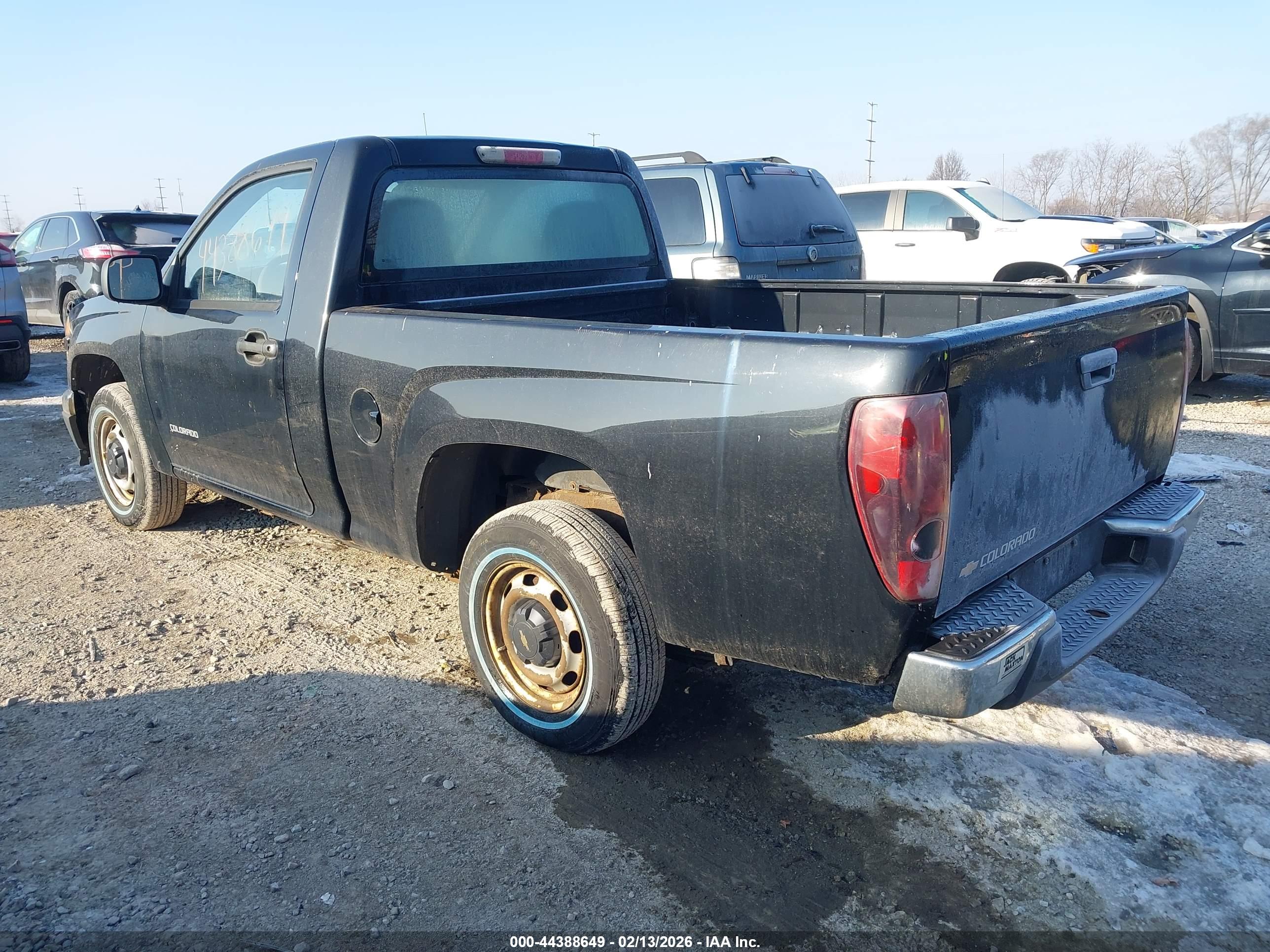 CHEVROLET COLORADO image 3