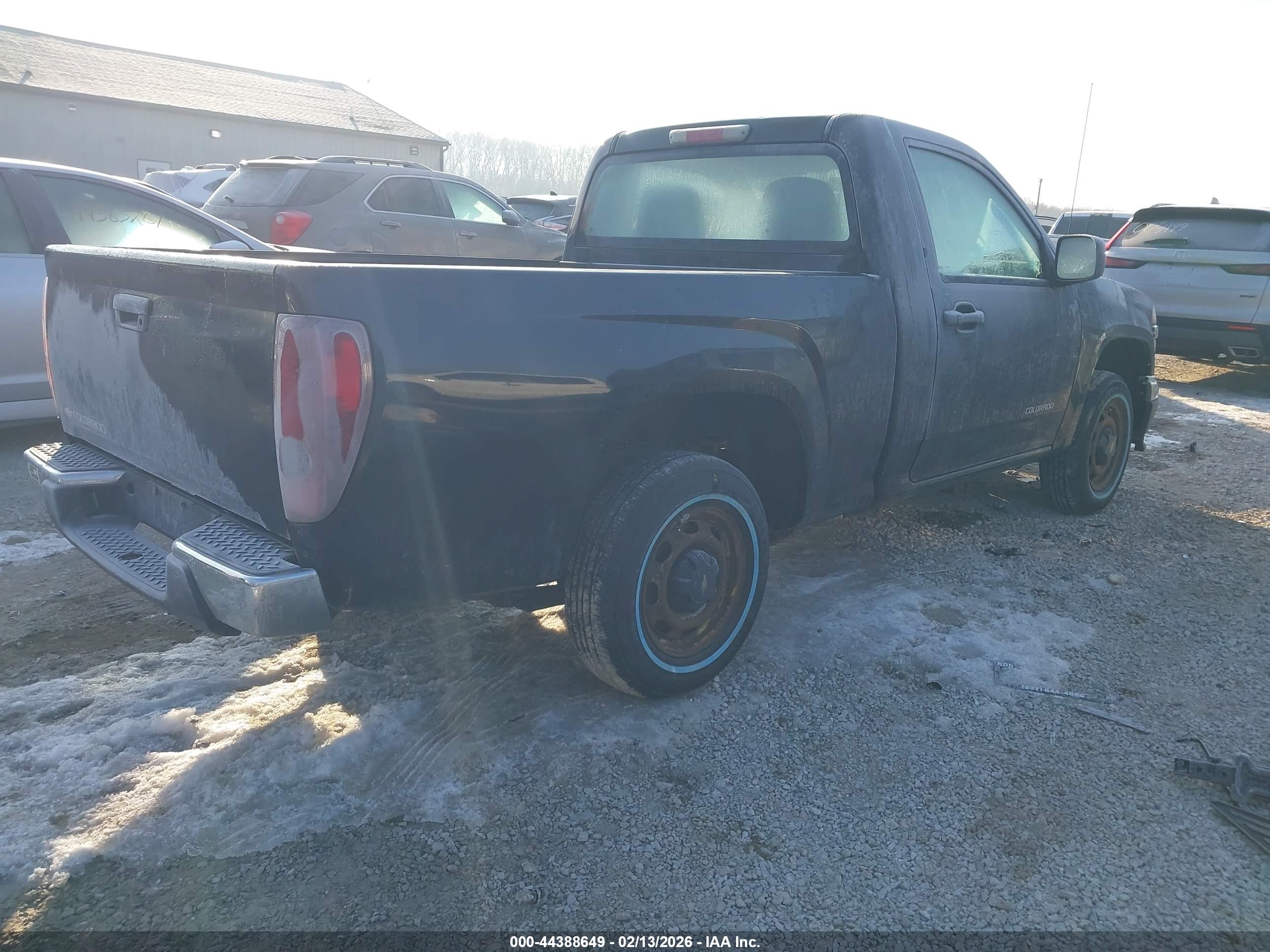CHEVROLET COLORADO image 4