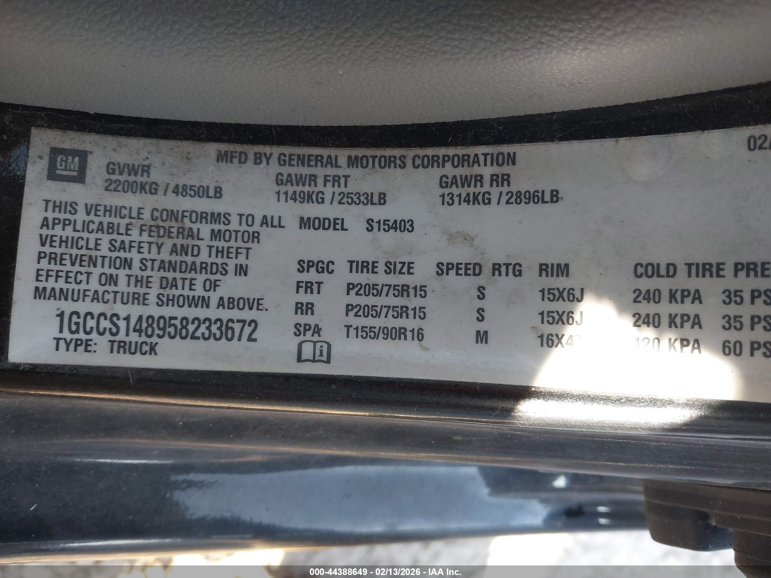 CHEVROLET COLORADO image 9