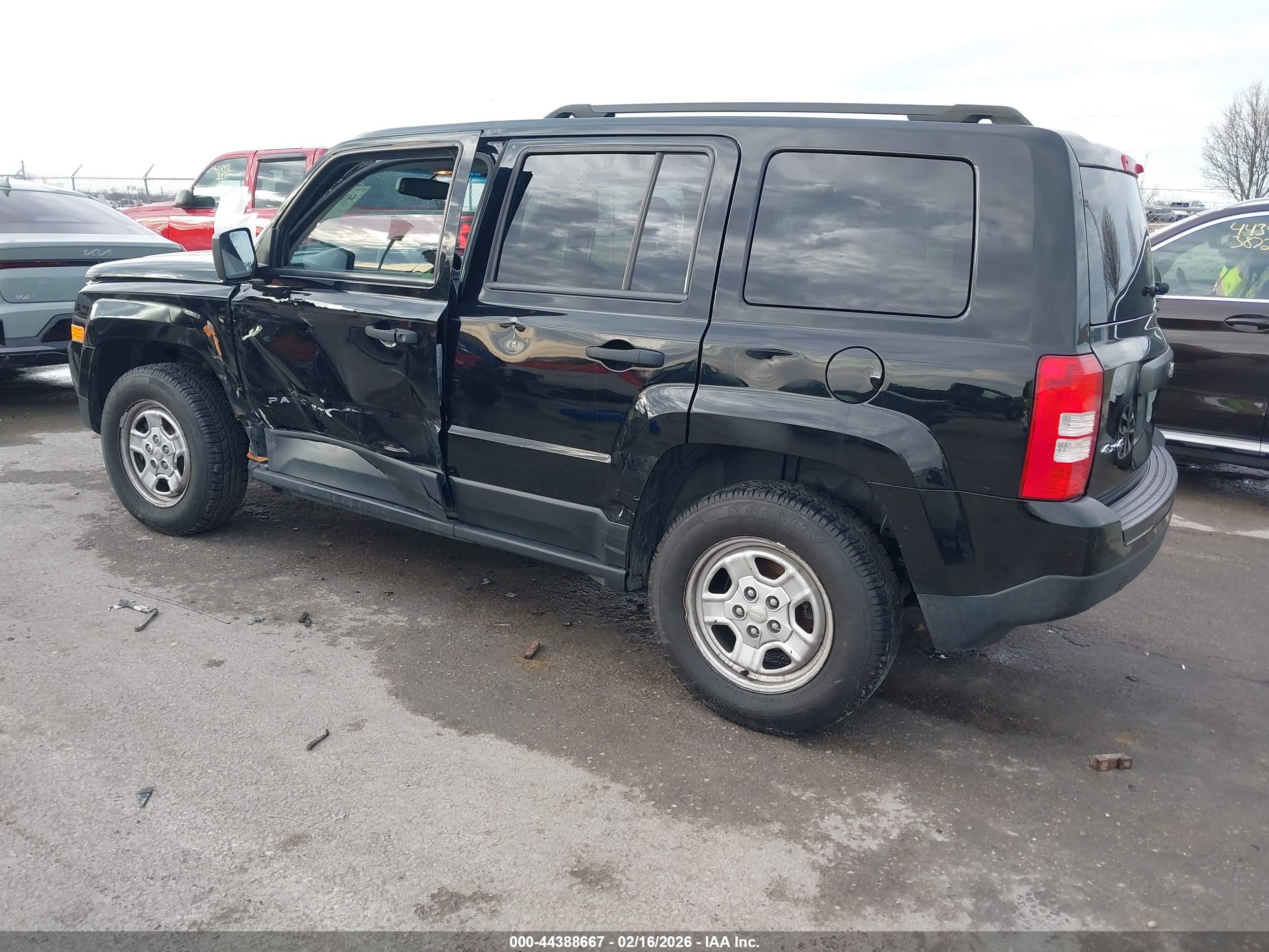 JEEP PATRIOT image 3