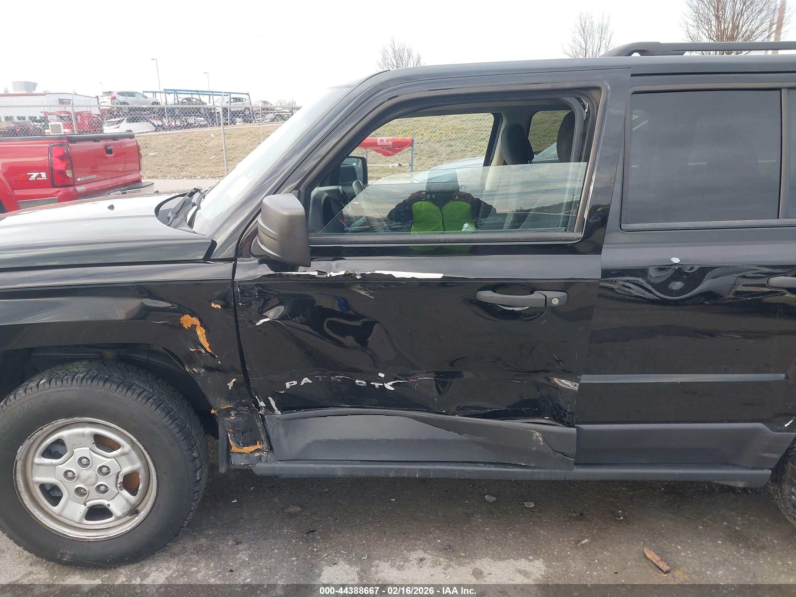 JEEP PATRIOT image 6