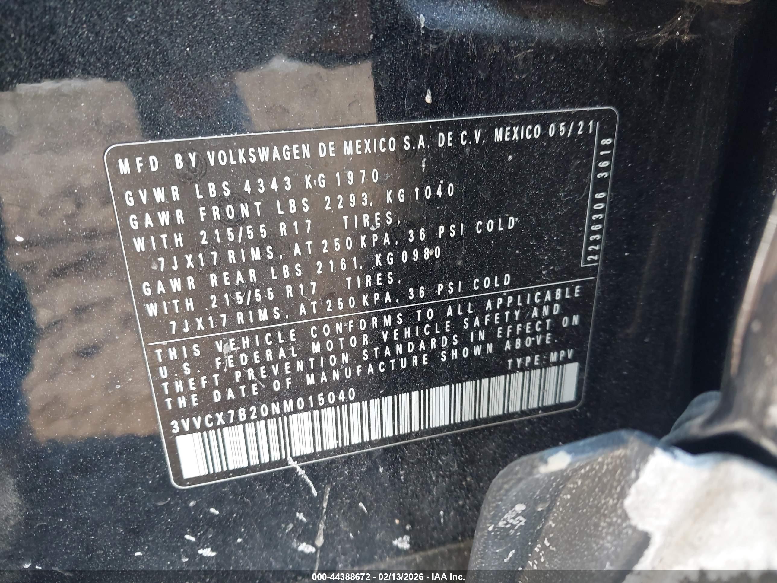 VOLKSWAGEN TAOS image 9