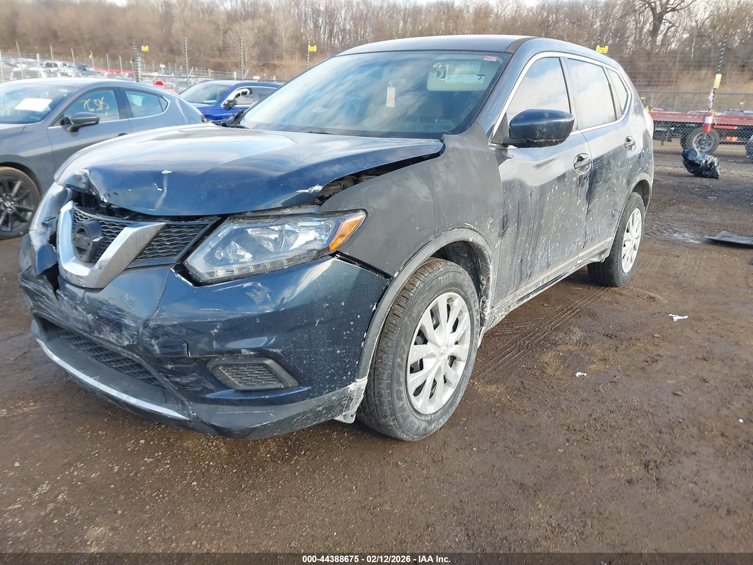 NISSAN ROGUE image 2