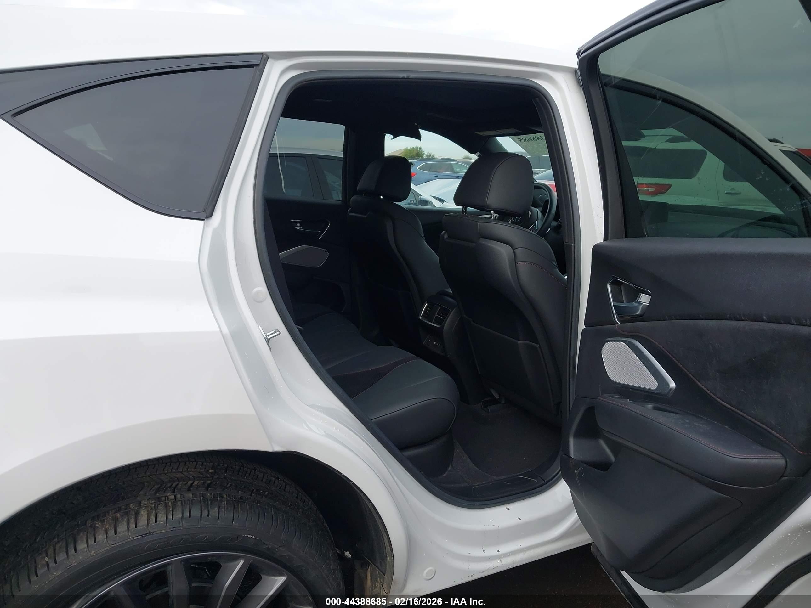 ACURA RDX image 8