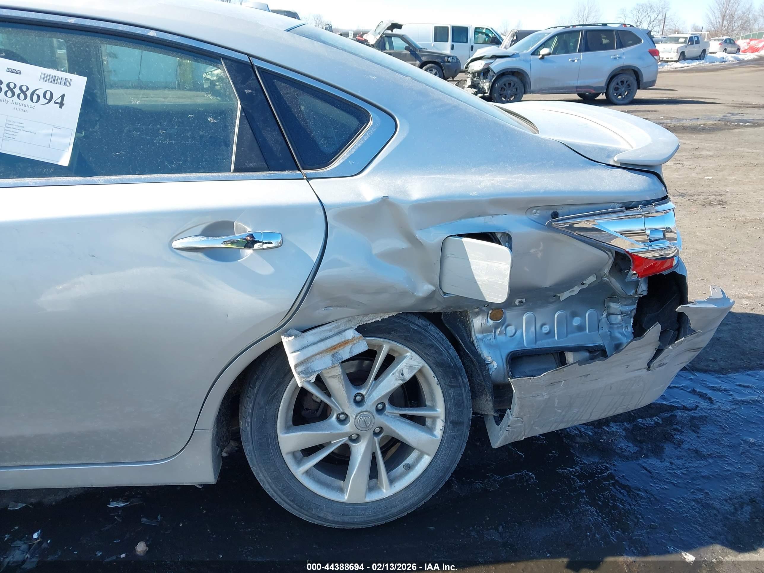NISSAN ALTIMA image 6