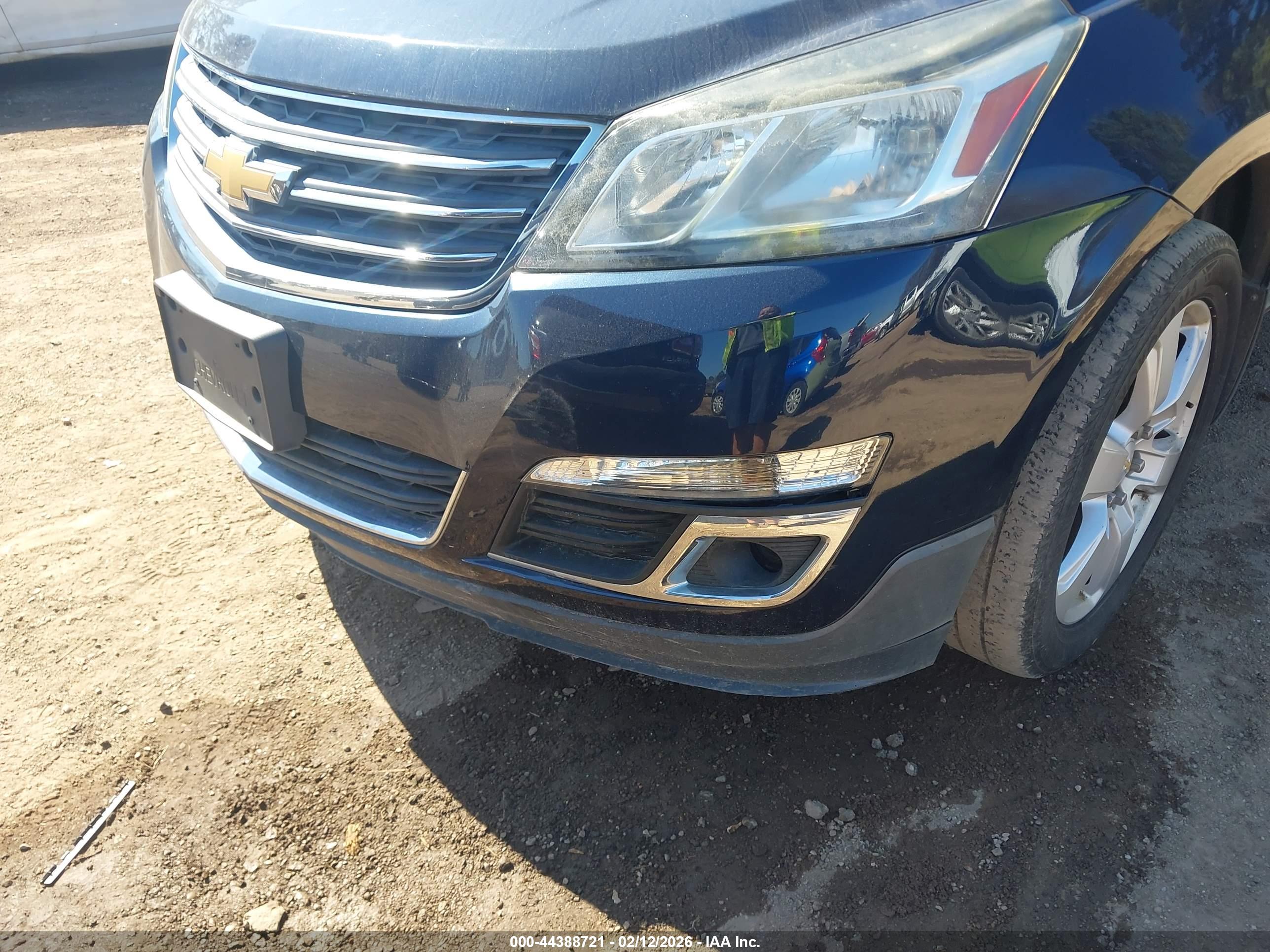 CHEVROLET TRAVERSE image 6