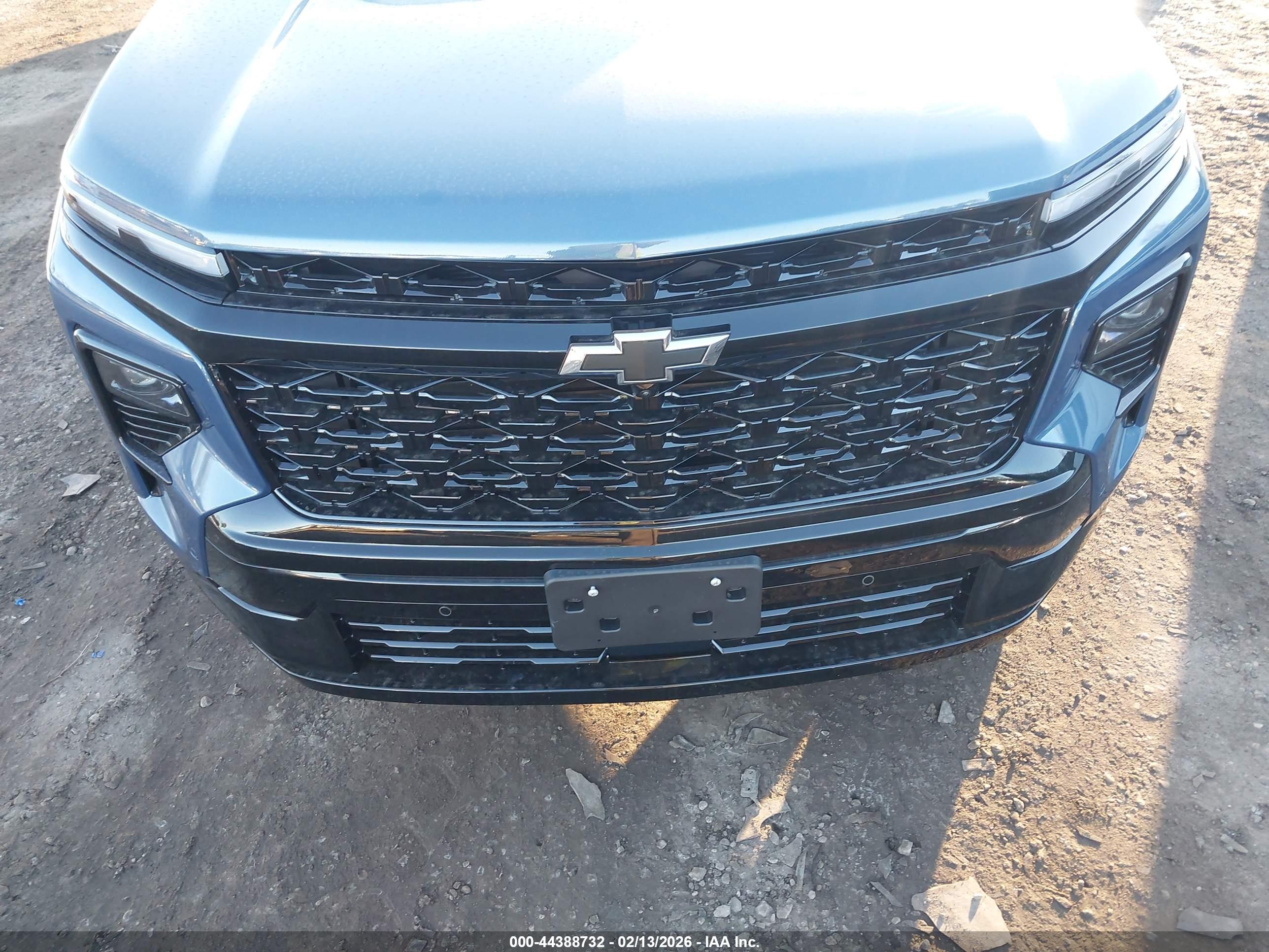 CHEVROLET TRAVERSE image 6