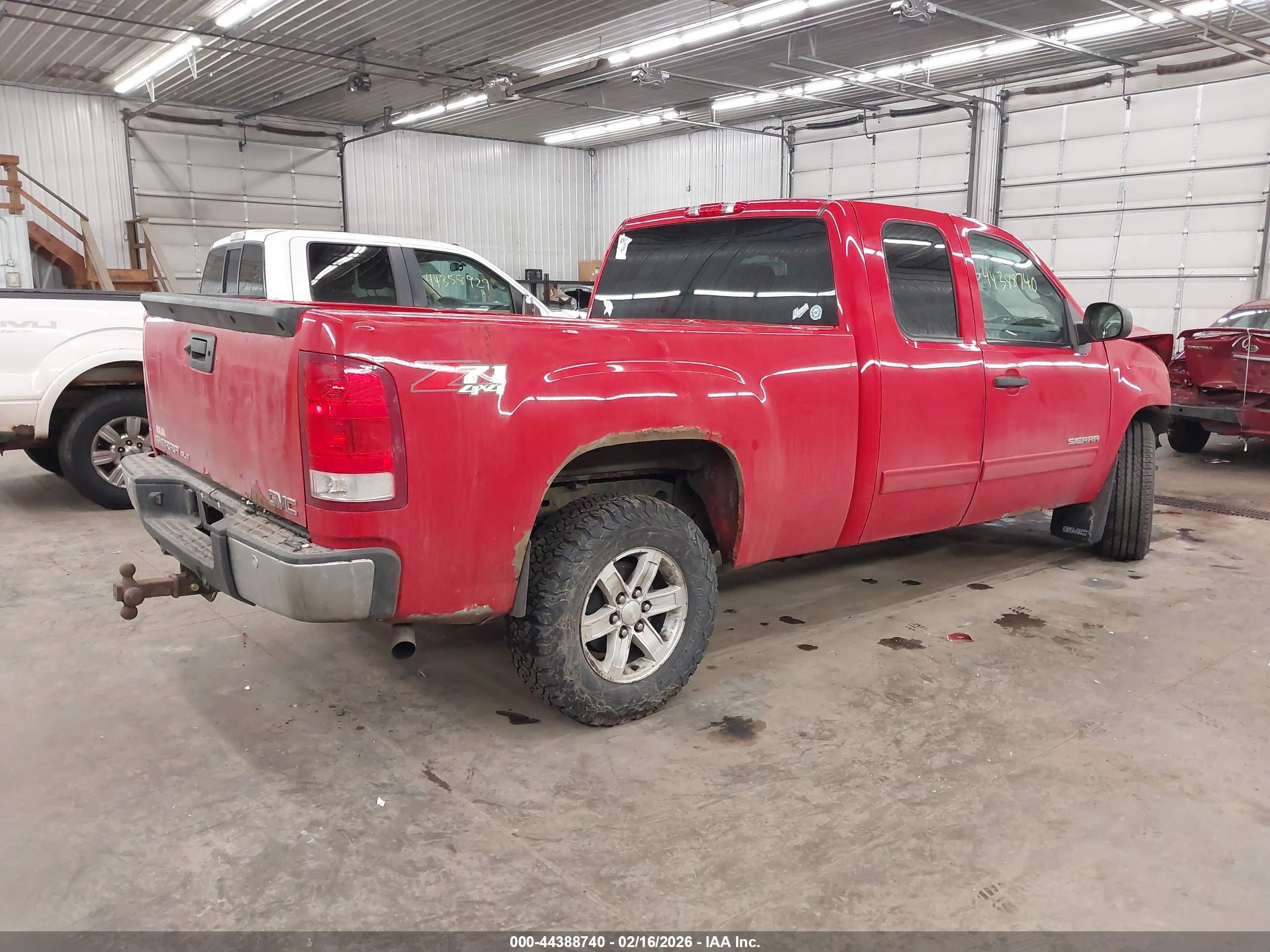 GMC SIERRA image 4