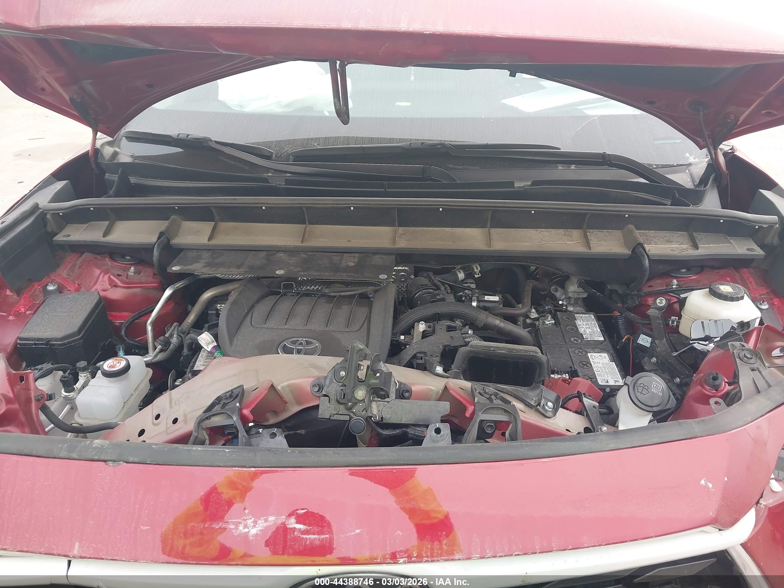 TOYOTA HIGHLANDER image 10