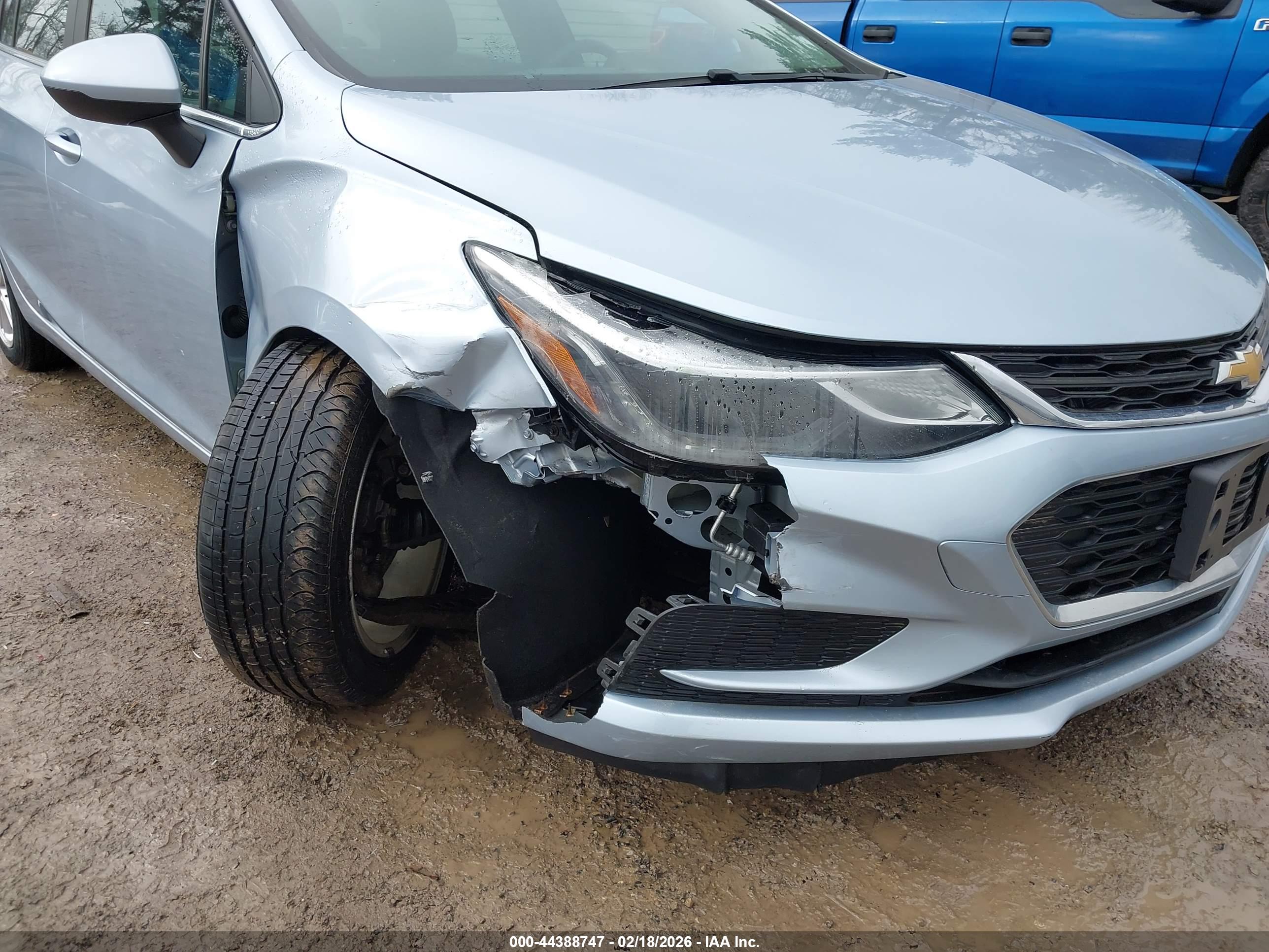 CHEVROLET CRUZE image 6
